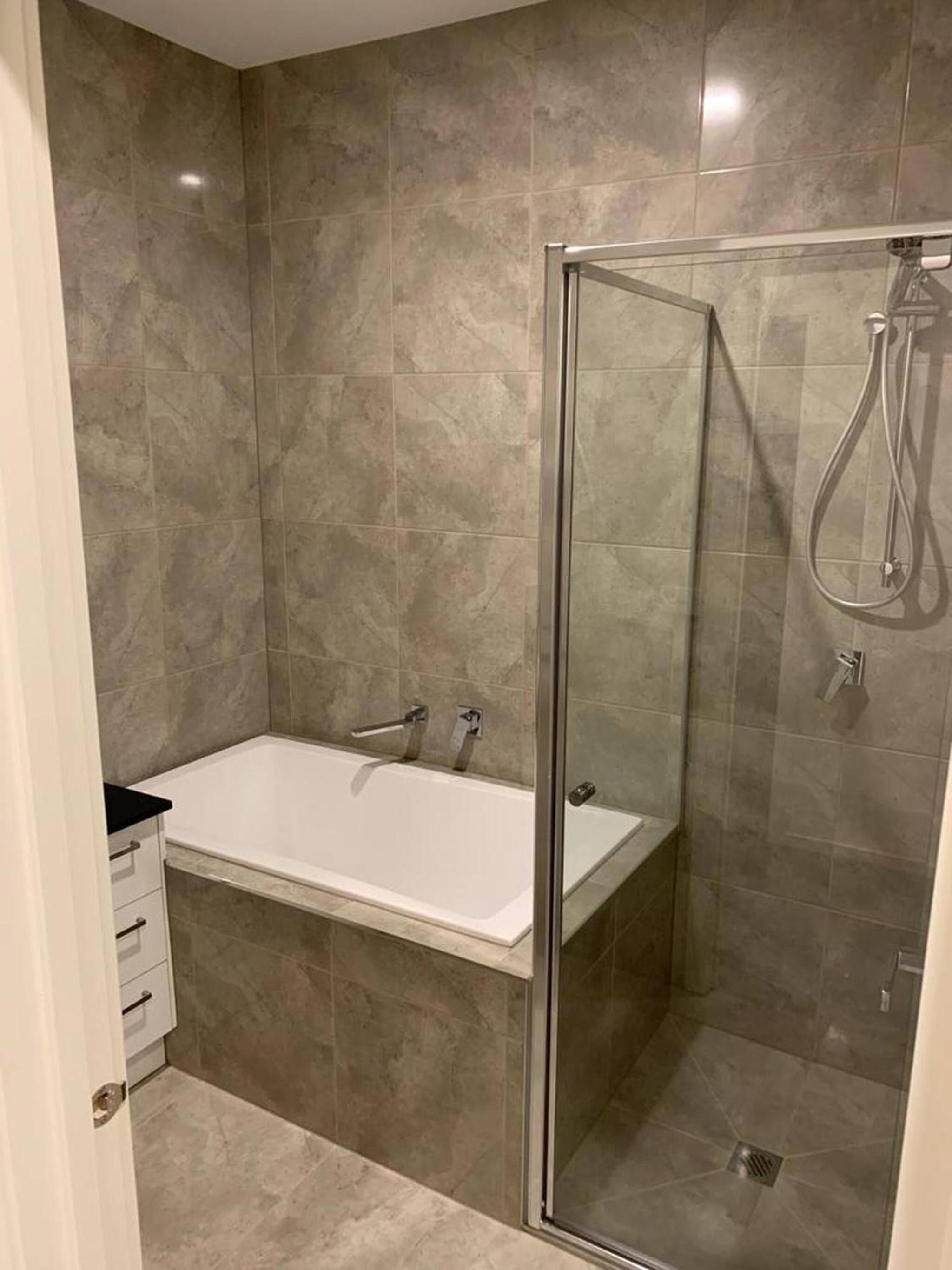 Fresh Modern 3BR Home Ensuite Open Views