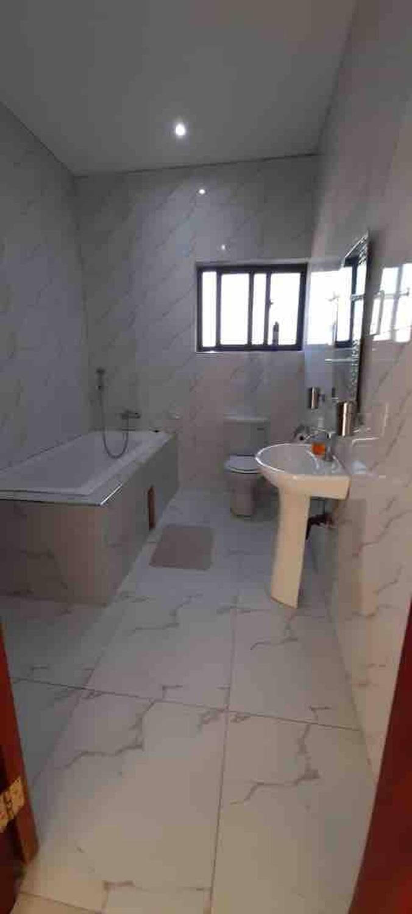 Villa with 4 bedrooms