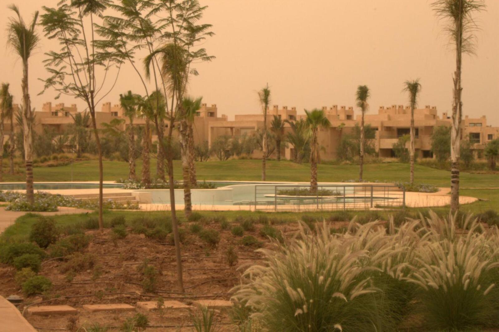 Prestigia Golf City Apartment view 3