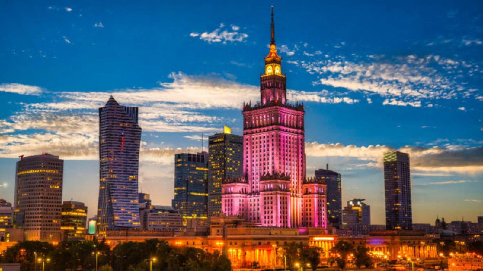 Lumina apartment near center of Warsaw
