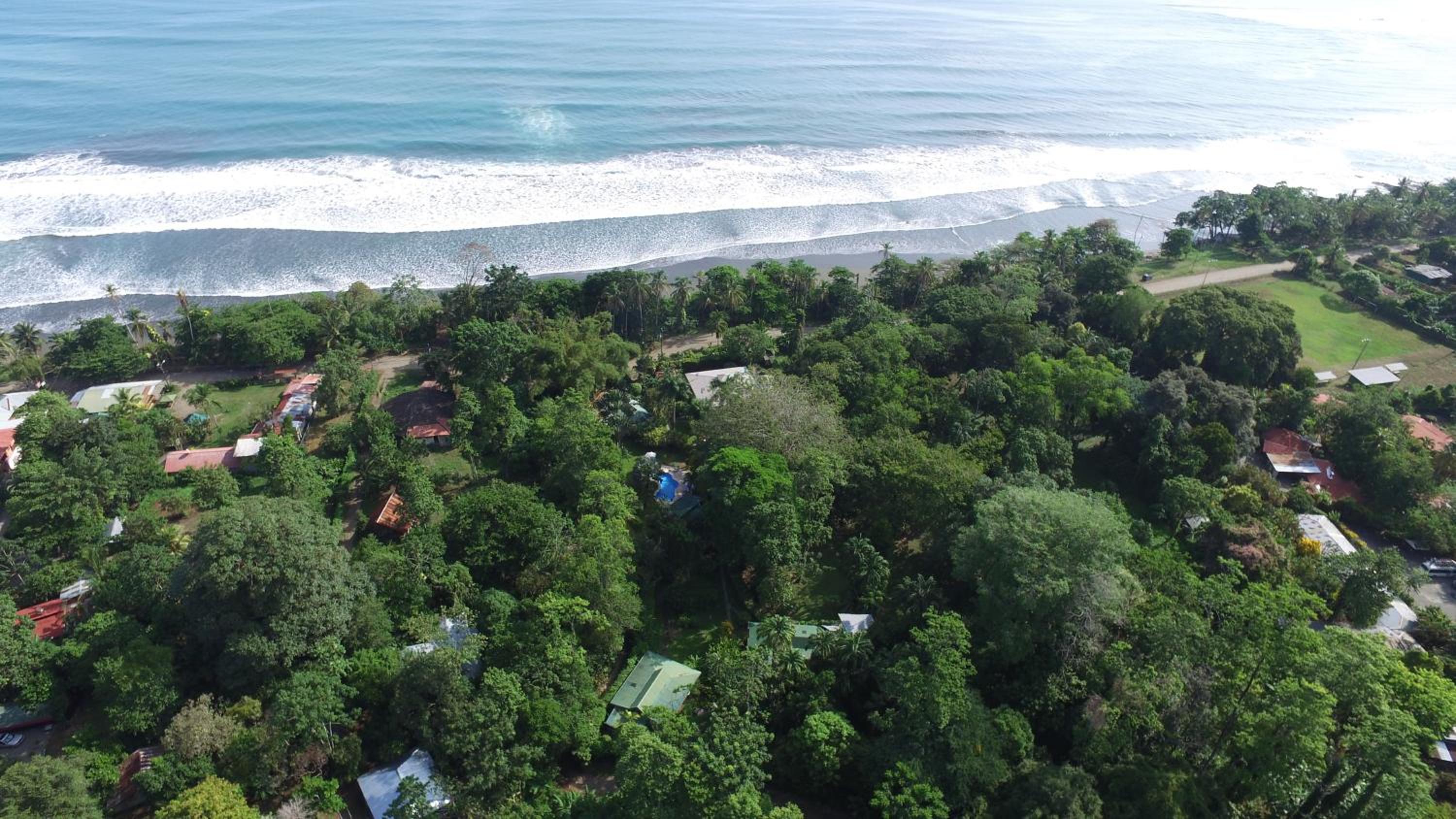 Playa Negra Guesthouse