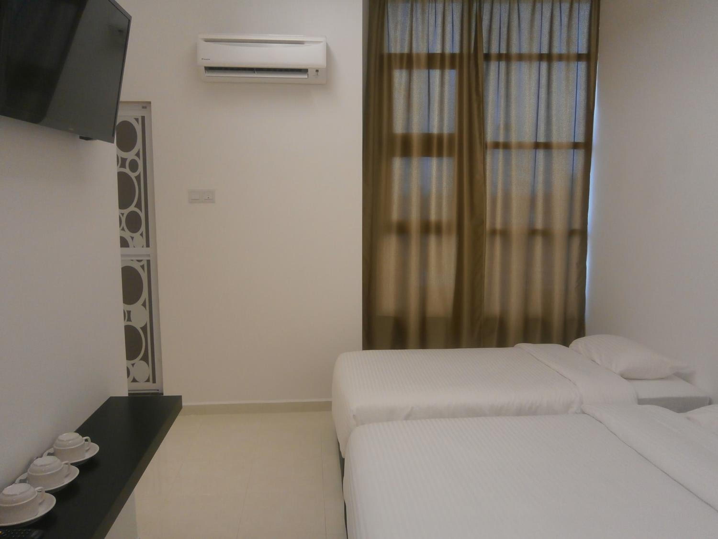 F.M GUESTHOUSE