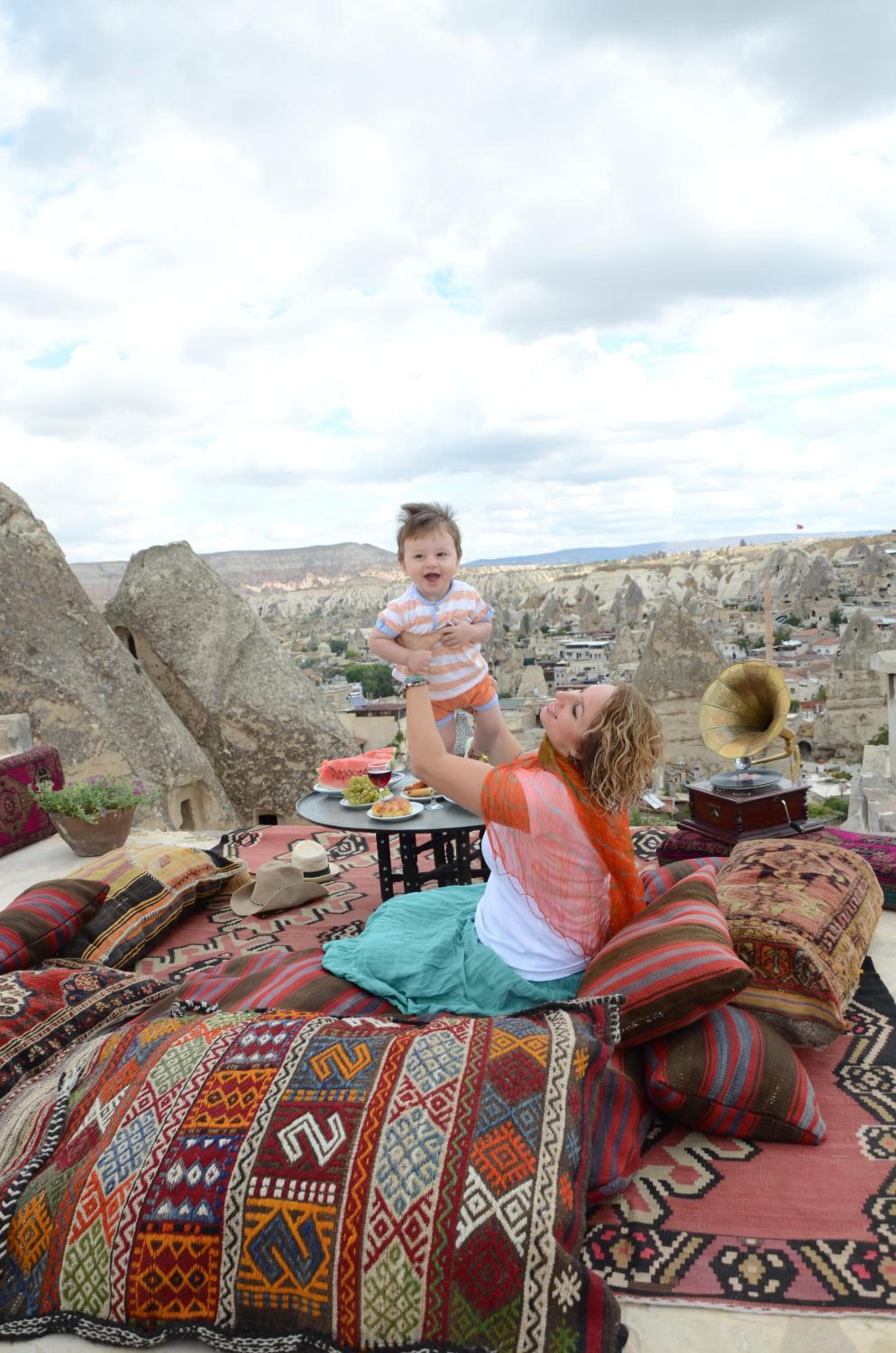 Harman Cave Hotel - Image 40