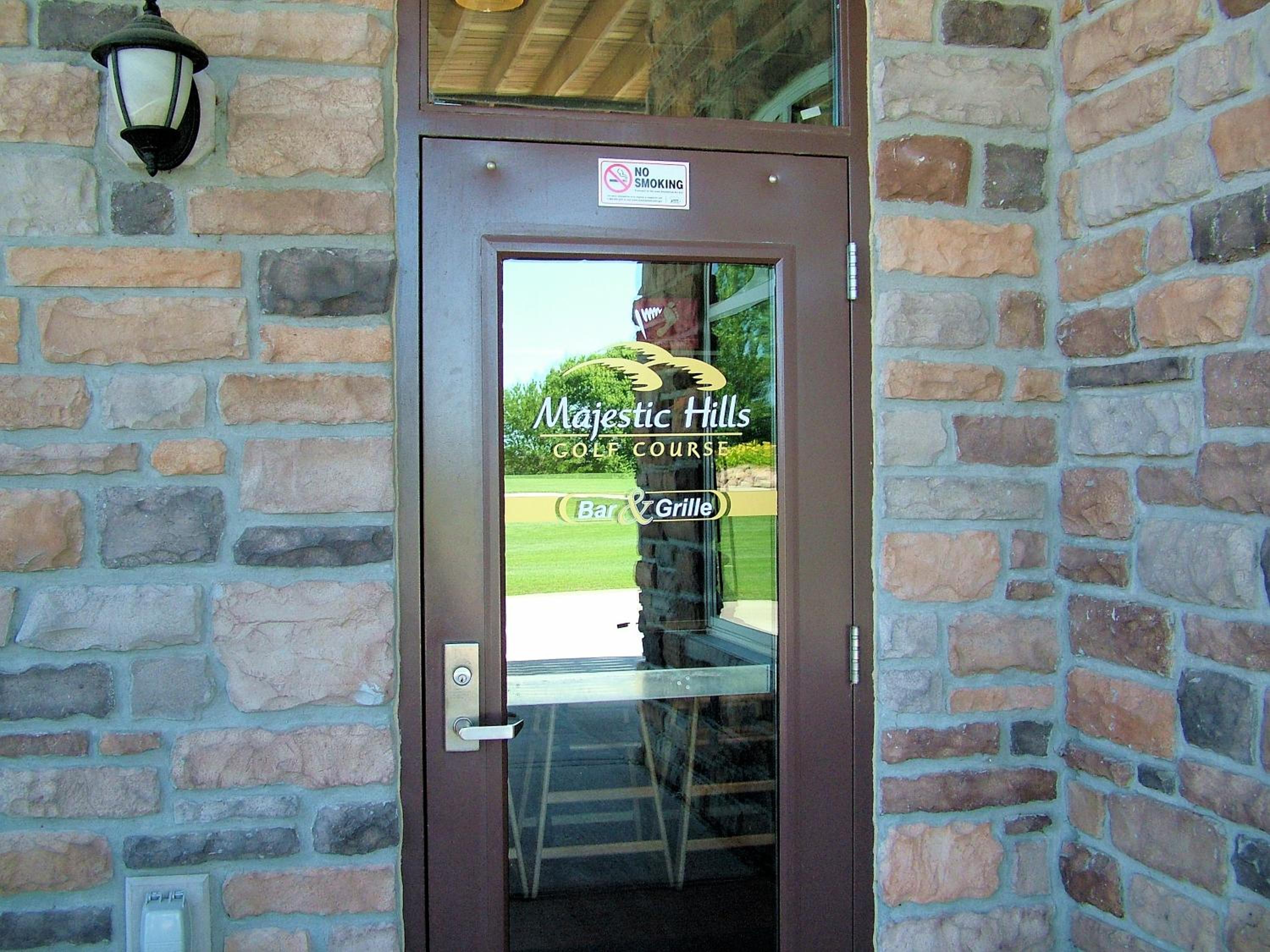 Cobblestone Inn & Suites - Denison | Majestic Hills