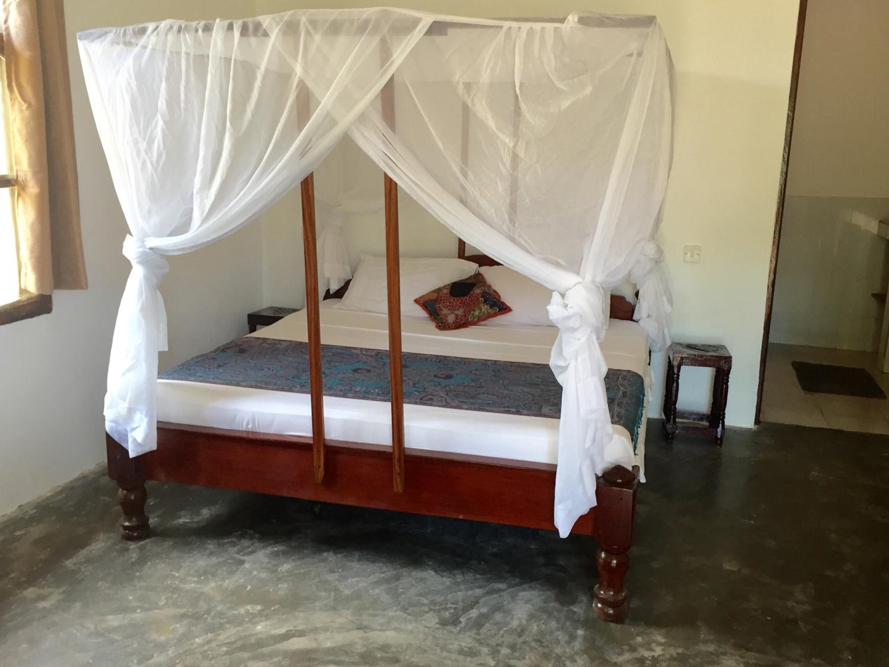 Kiwengwa Vacations - Lazy Beach House - Property Image 4