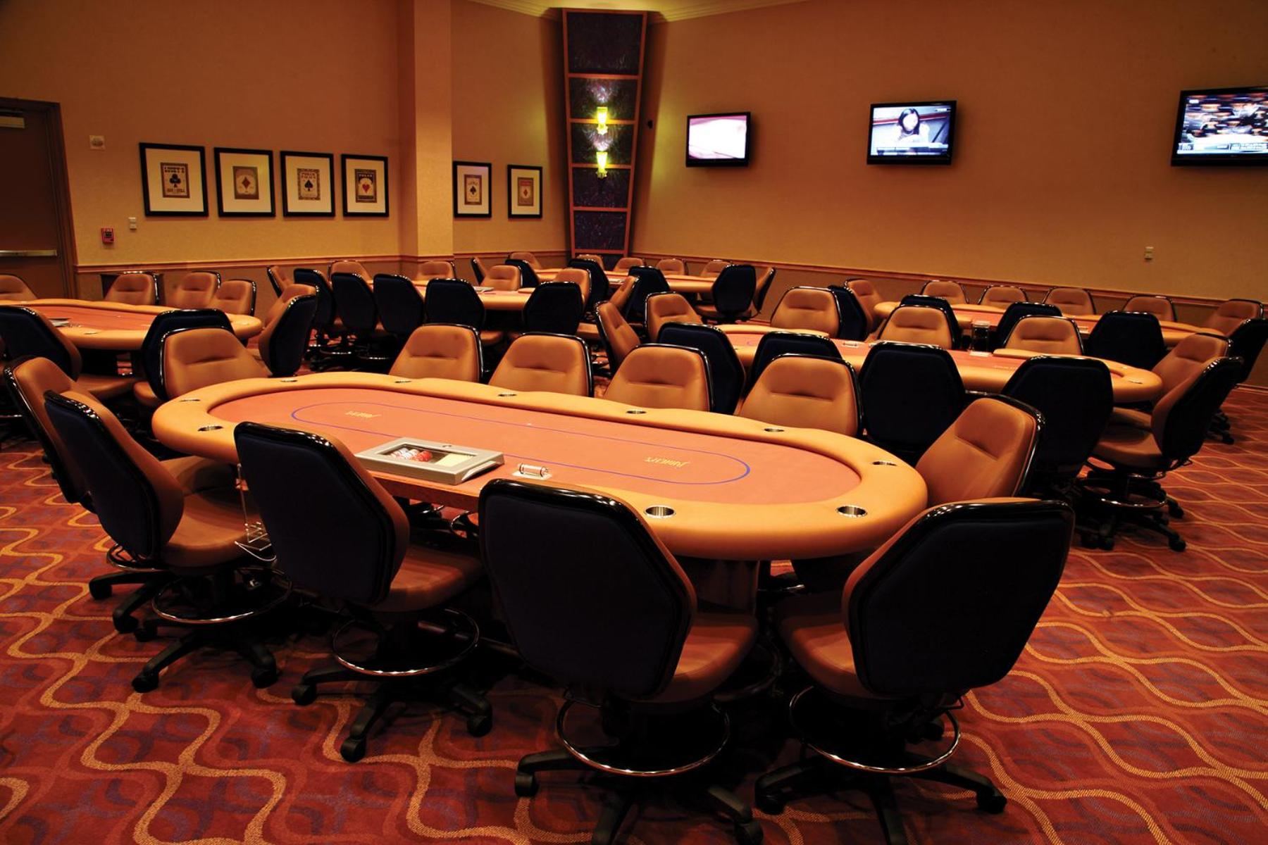 Bally's Quad Cities Casino & Hotel