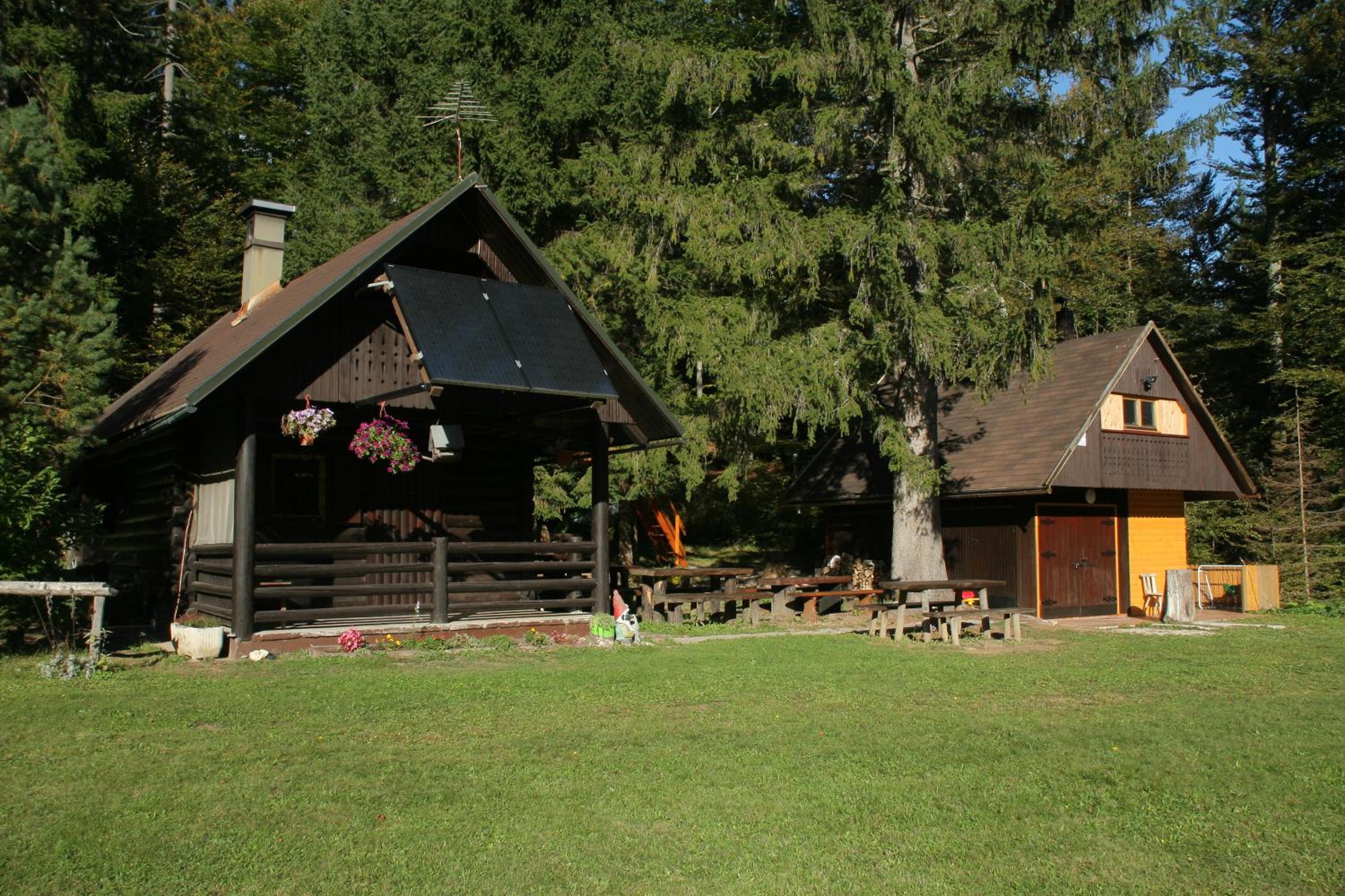 Fikfak cottage view 4