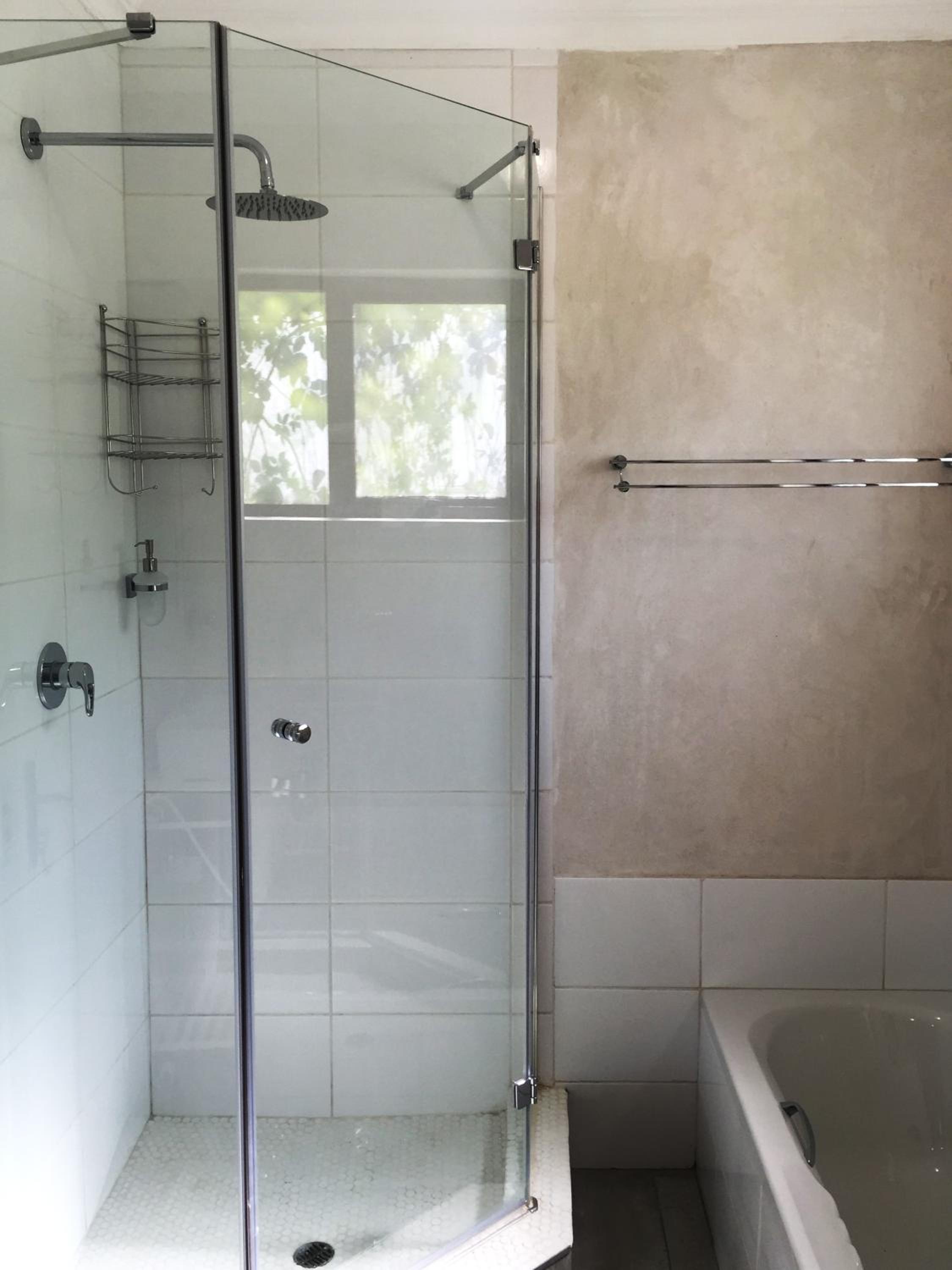 Shepherd's Corner Guest House - Tranquil Boutique Stay in Bryanston