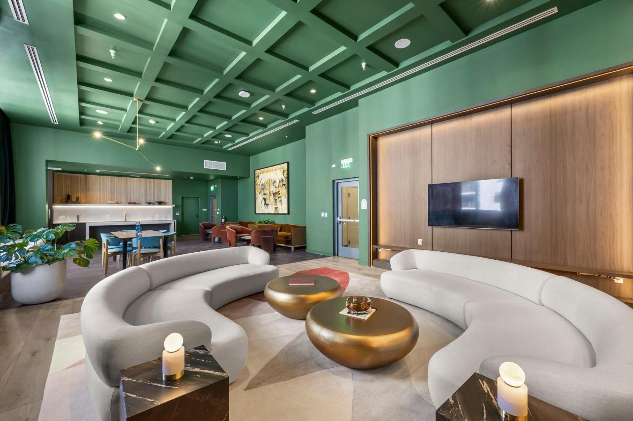 Luxury Condo at The Crosby Miami Worldcenter