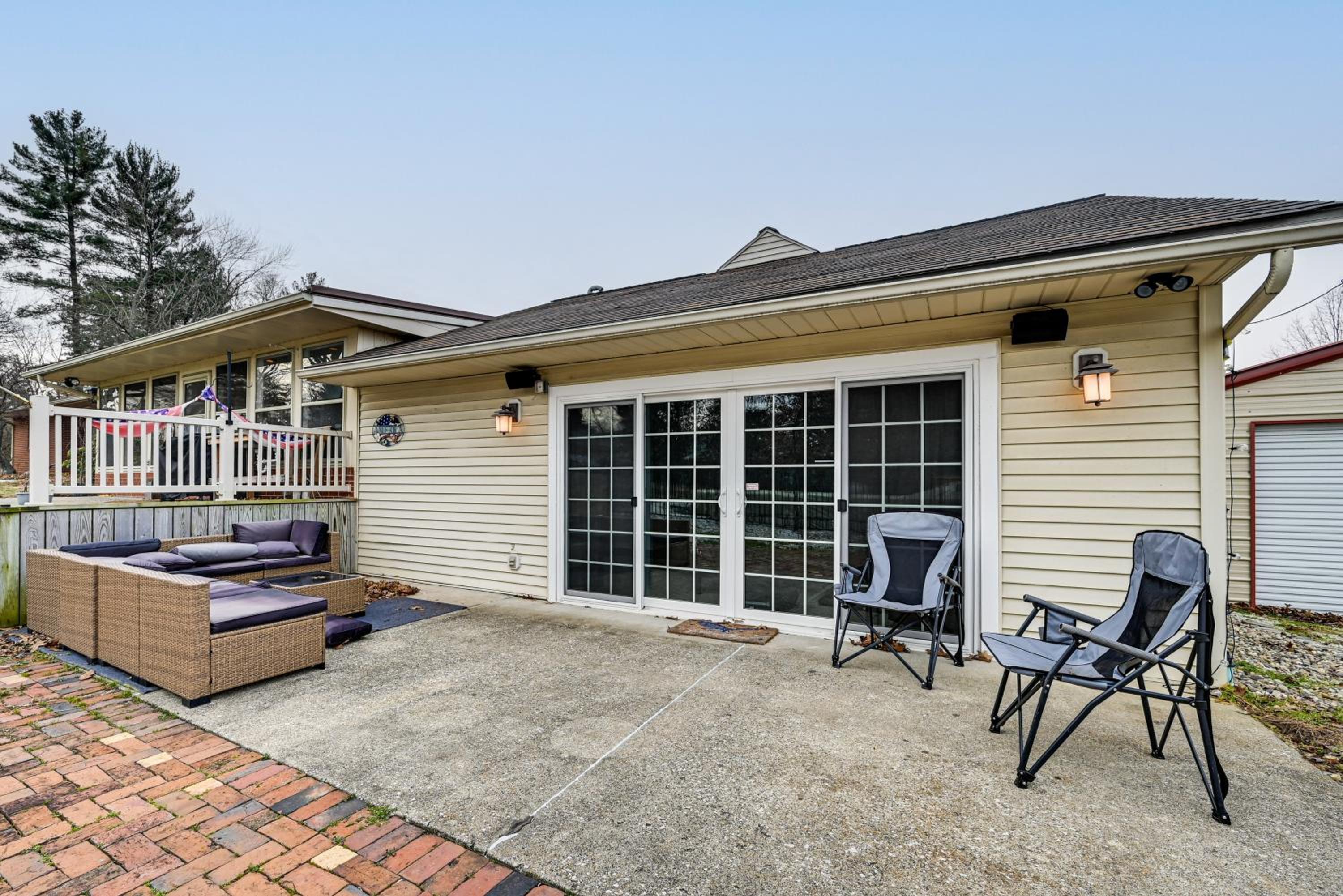 Walk to League Stadium Huntingburg Family Home!