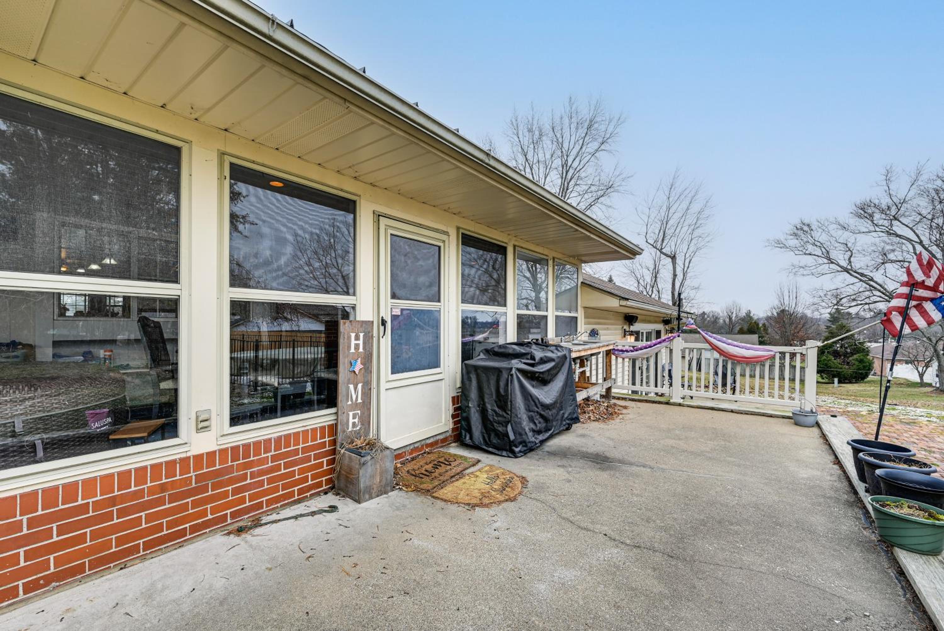 Walk to League Stadium Huntingburg Family Home!