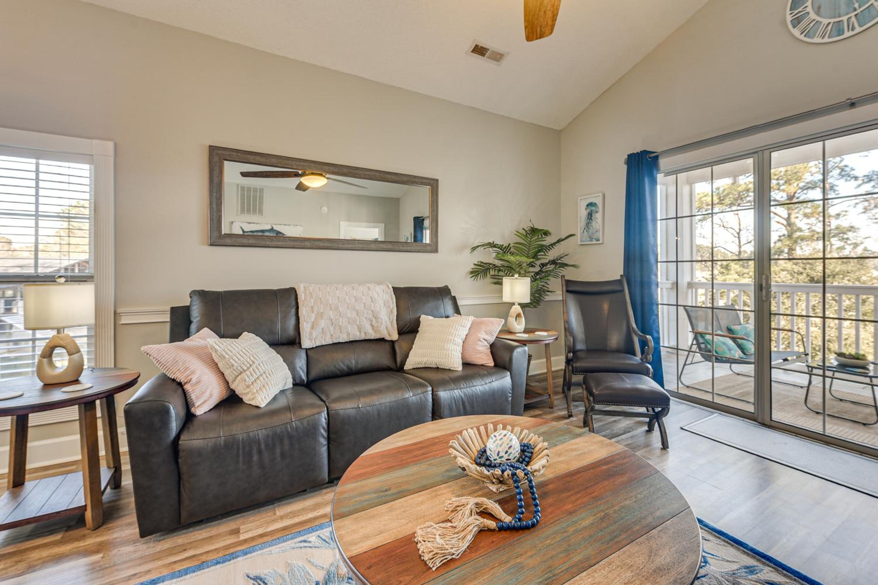 Golf, Gamble and Fish! Condo with Pool in Little River