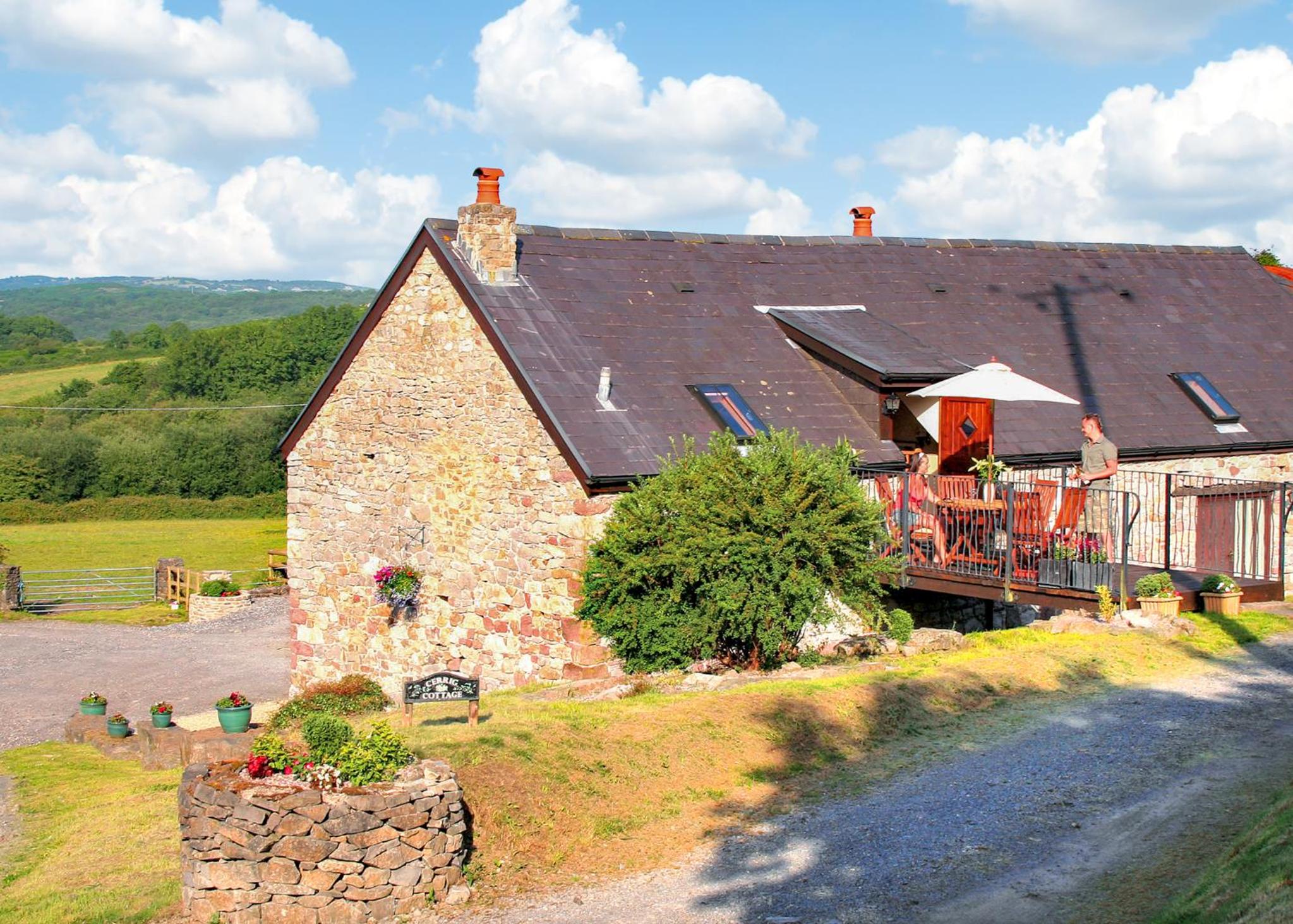 Garnffrwd Cottages