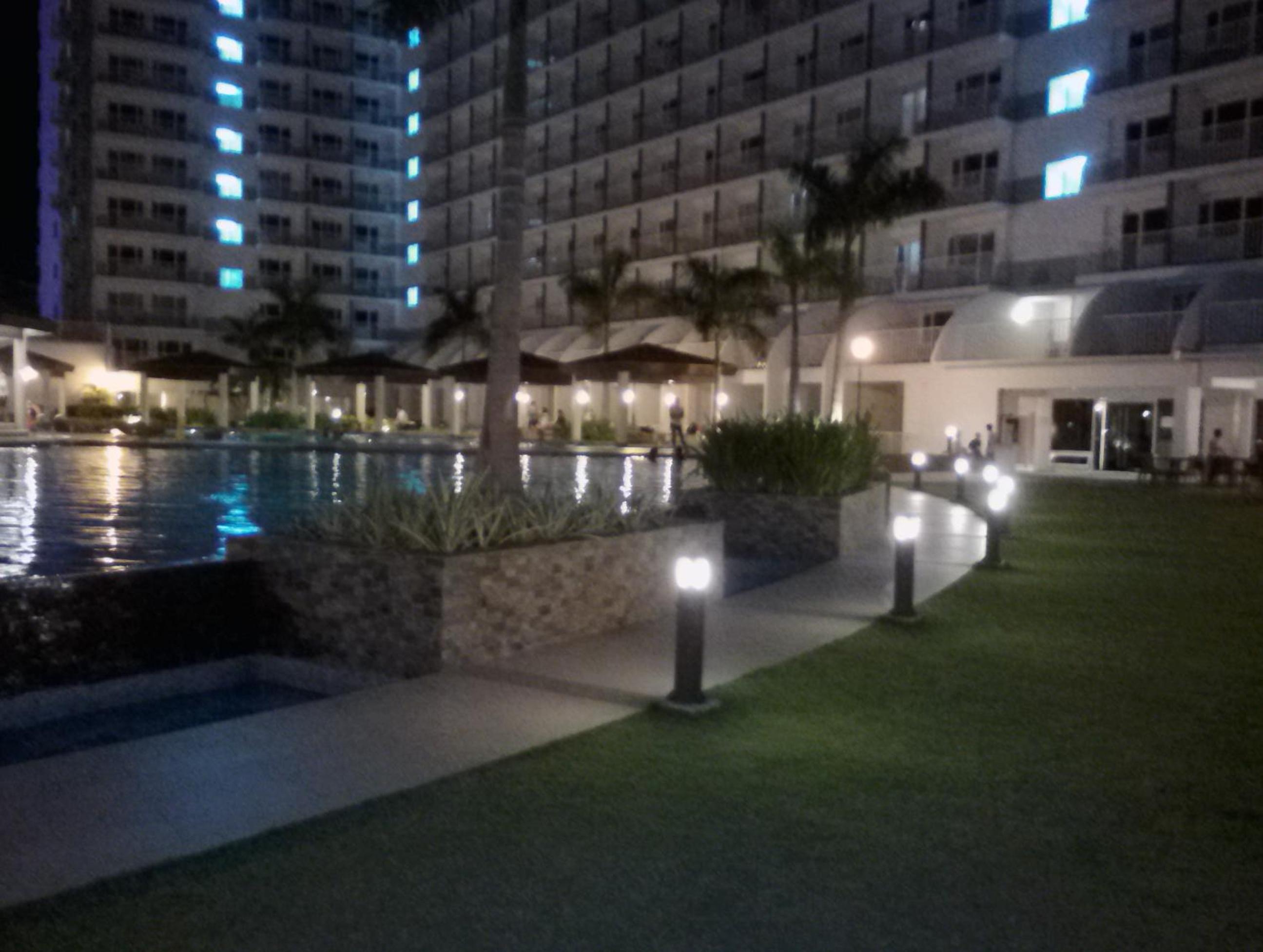 Condo At Shell Residences view 4