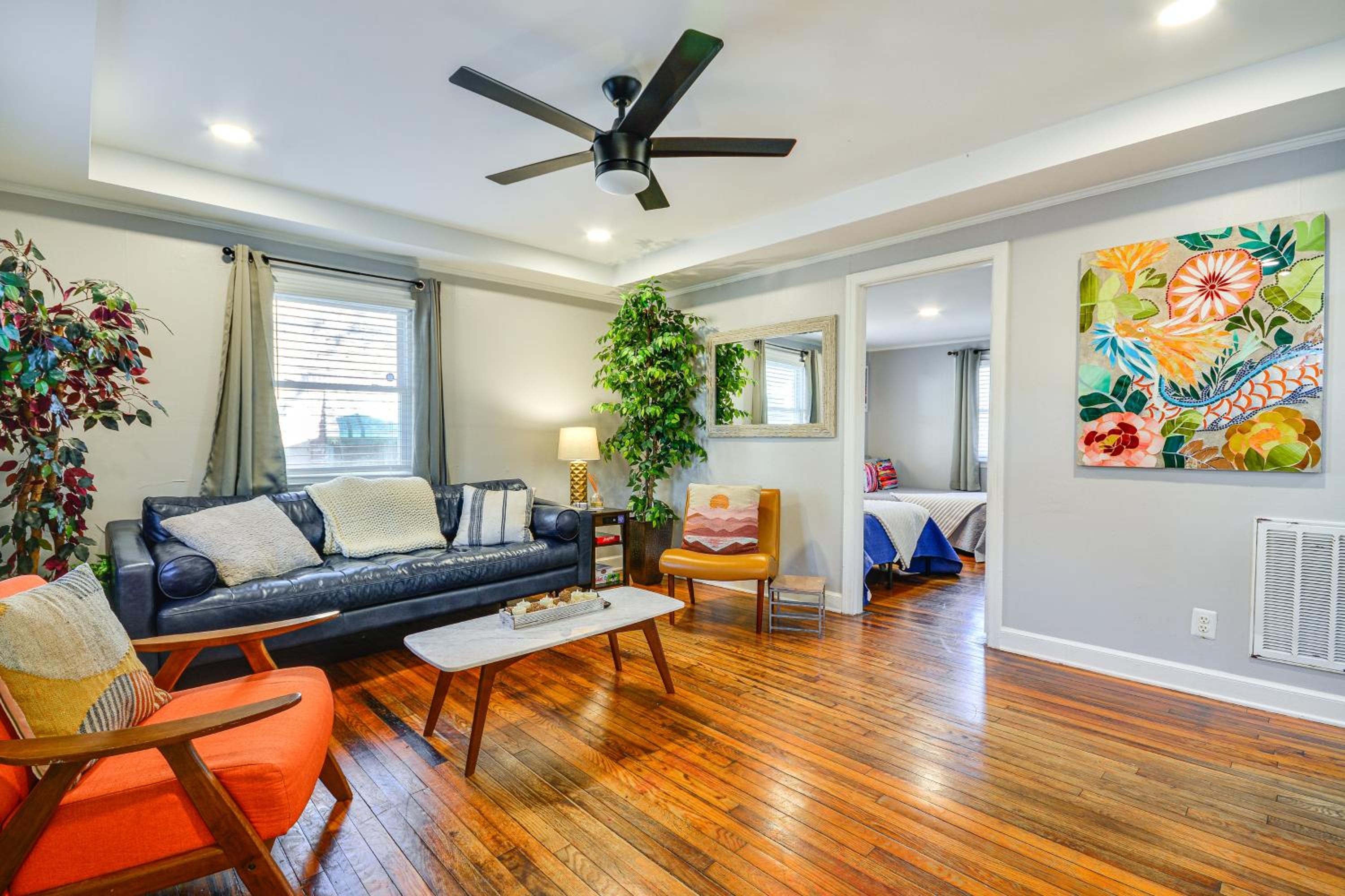 Vibrant Home 2 Mi to Dtwn and Wake Forest University