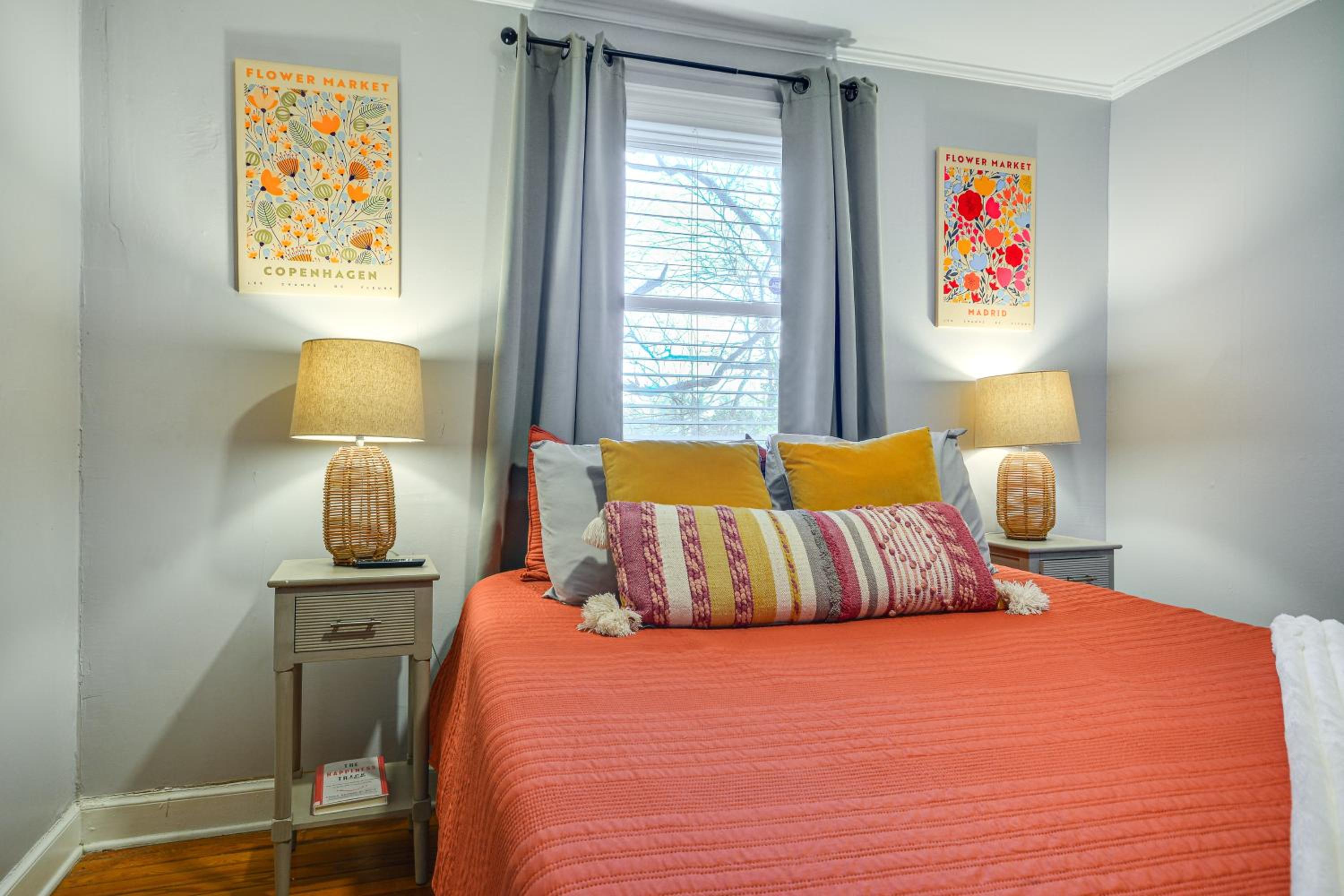 Vibrant Home 2 Mi to Dtwn and Wake Forest University