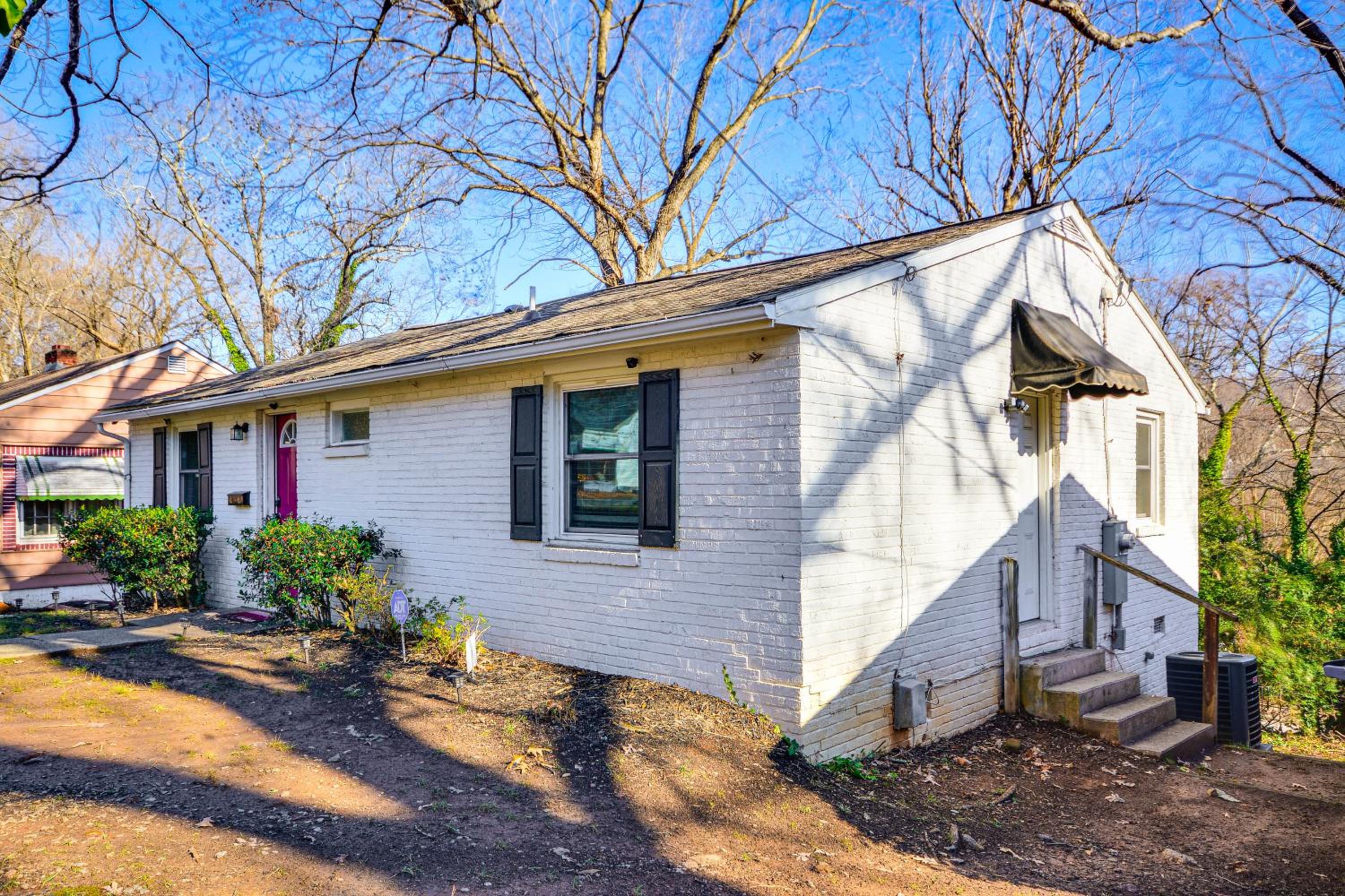 Vibrant Home 2 Mi to Dtwn and Wake Forest University