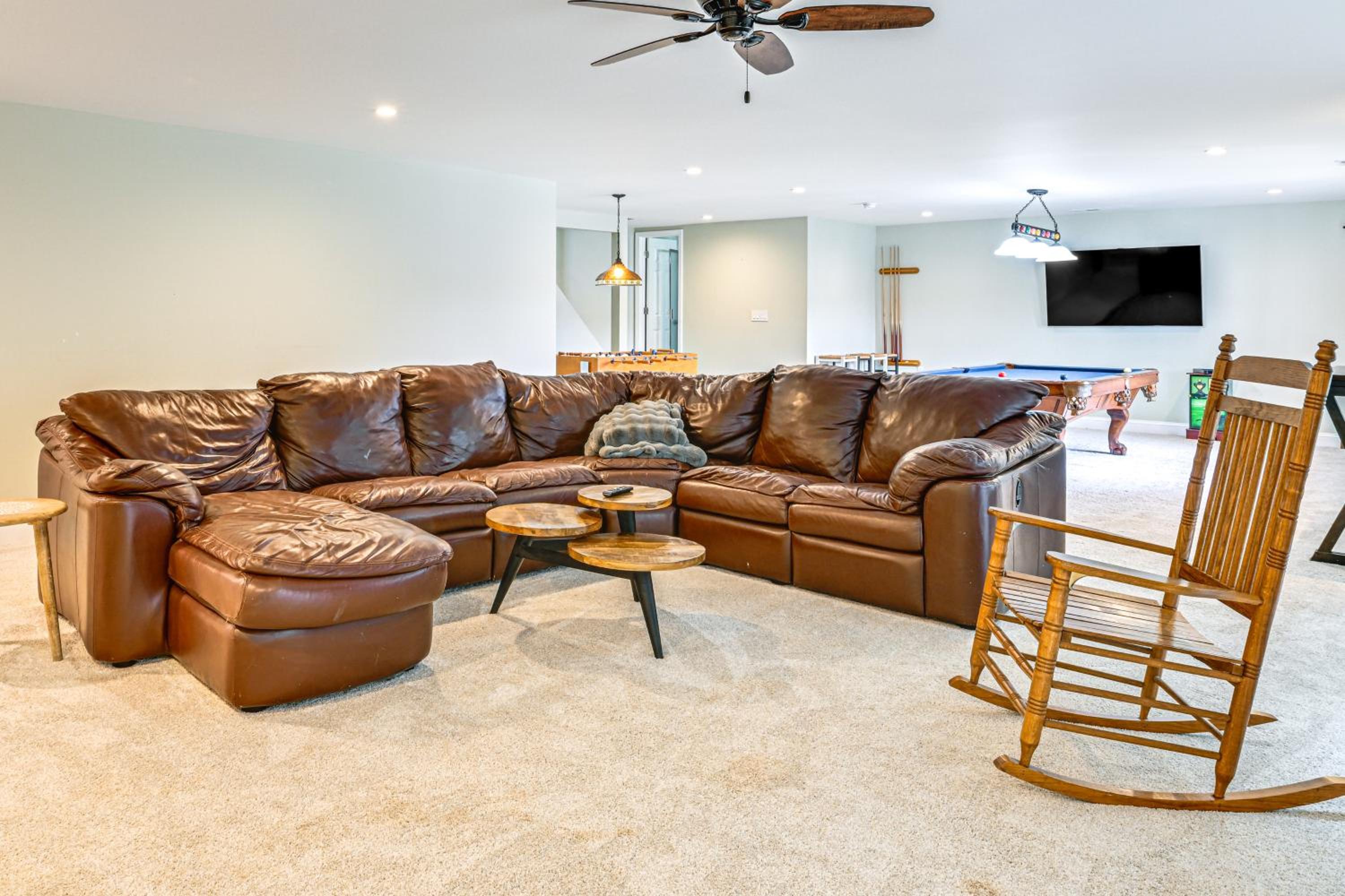 Boat Dock and Game Room Waterfront Lake Norman Gem