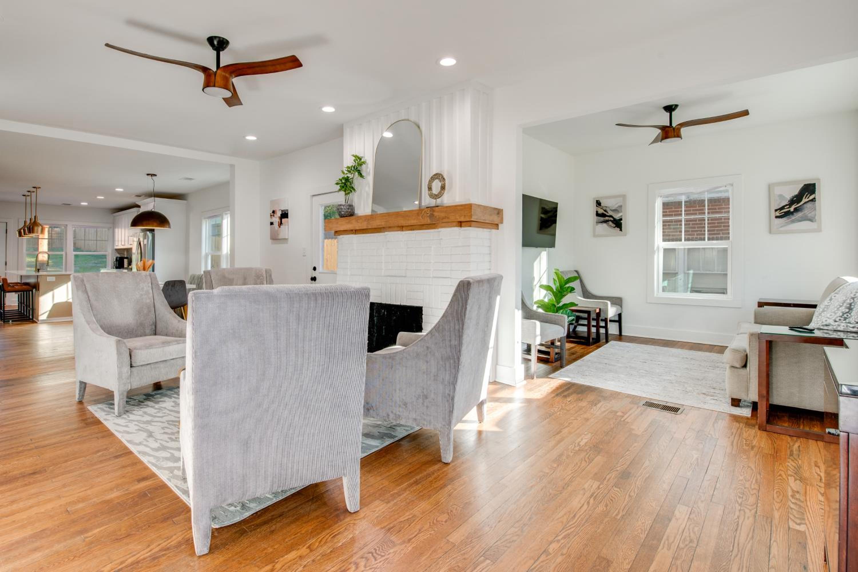 Fully Updated! 3,000-Sq-Ft ATL Home 4 Mi to Dtwn