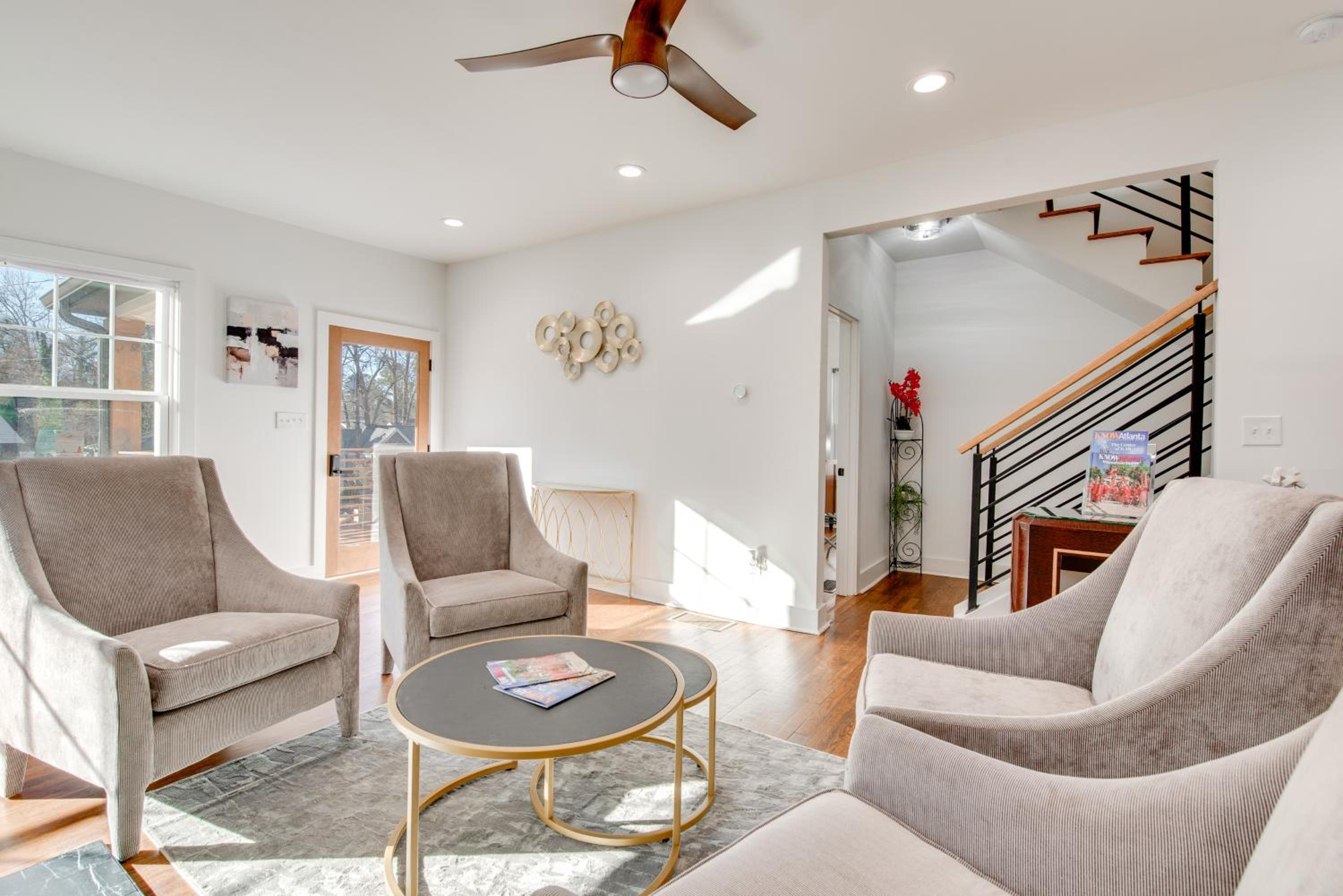 Fully Updated! 3,000-Sq-Ft ATL Home 4 Mi to Dtwn