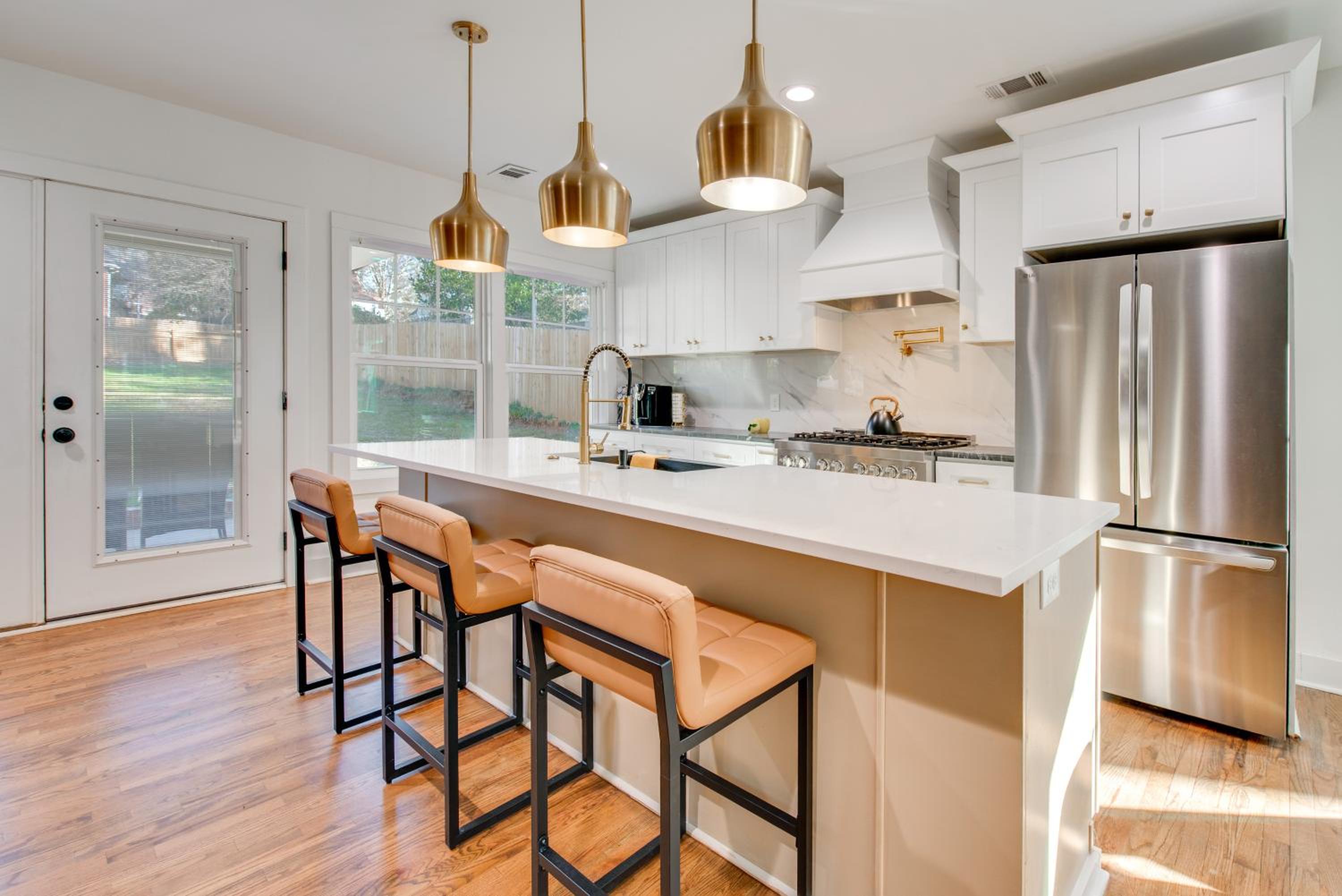 Fully Updated! 3,000-Sq-Ft ATL Home 4 Mi to Dtwn