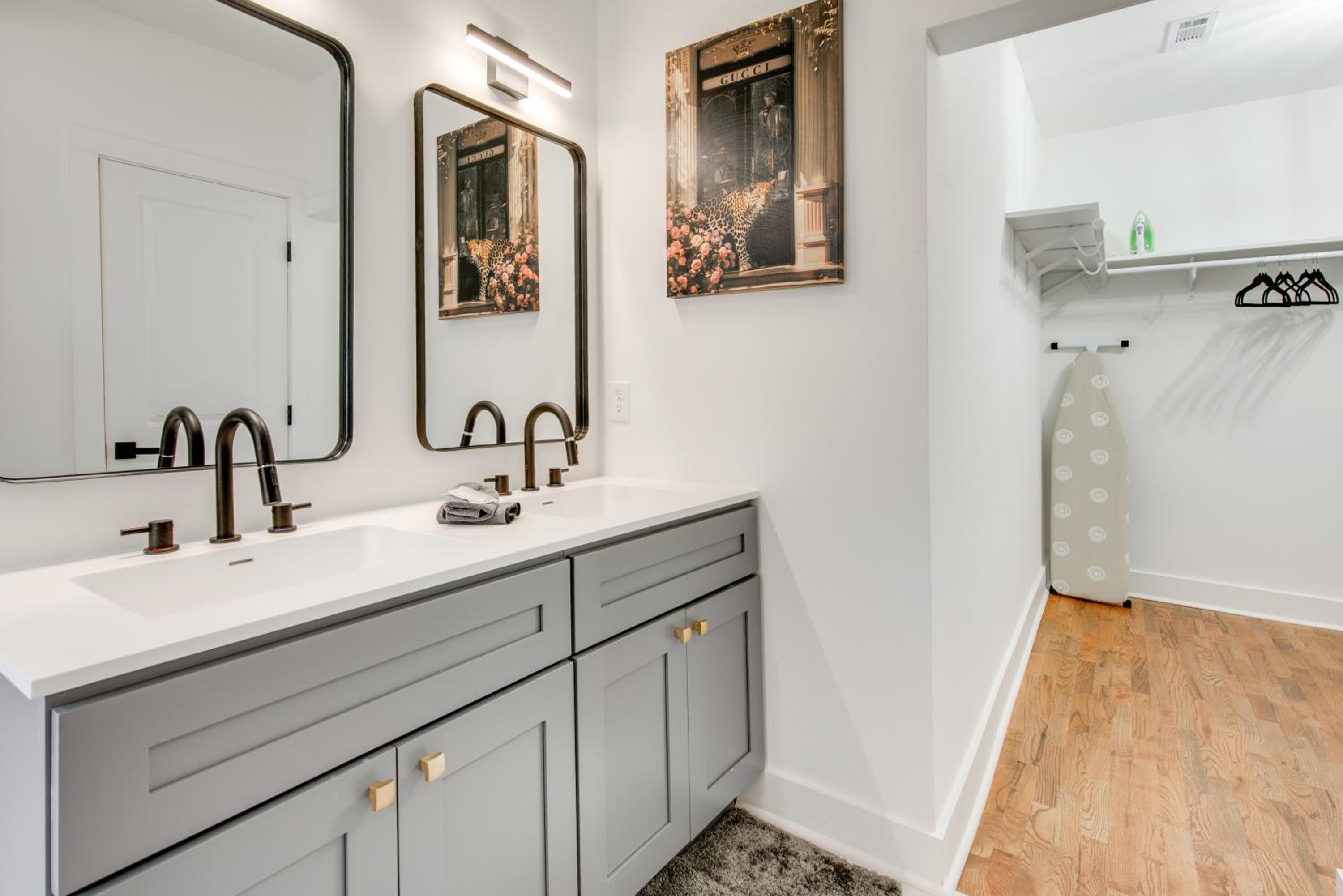 Fully Updated! 3,000-Sq-Ft ATL Home 4 Mi to Dtwn