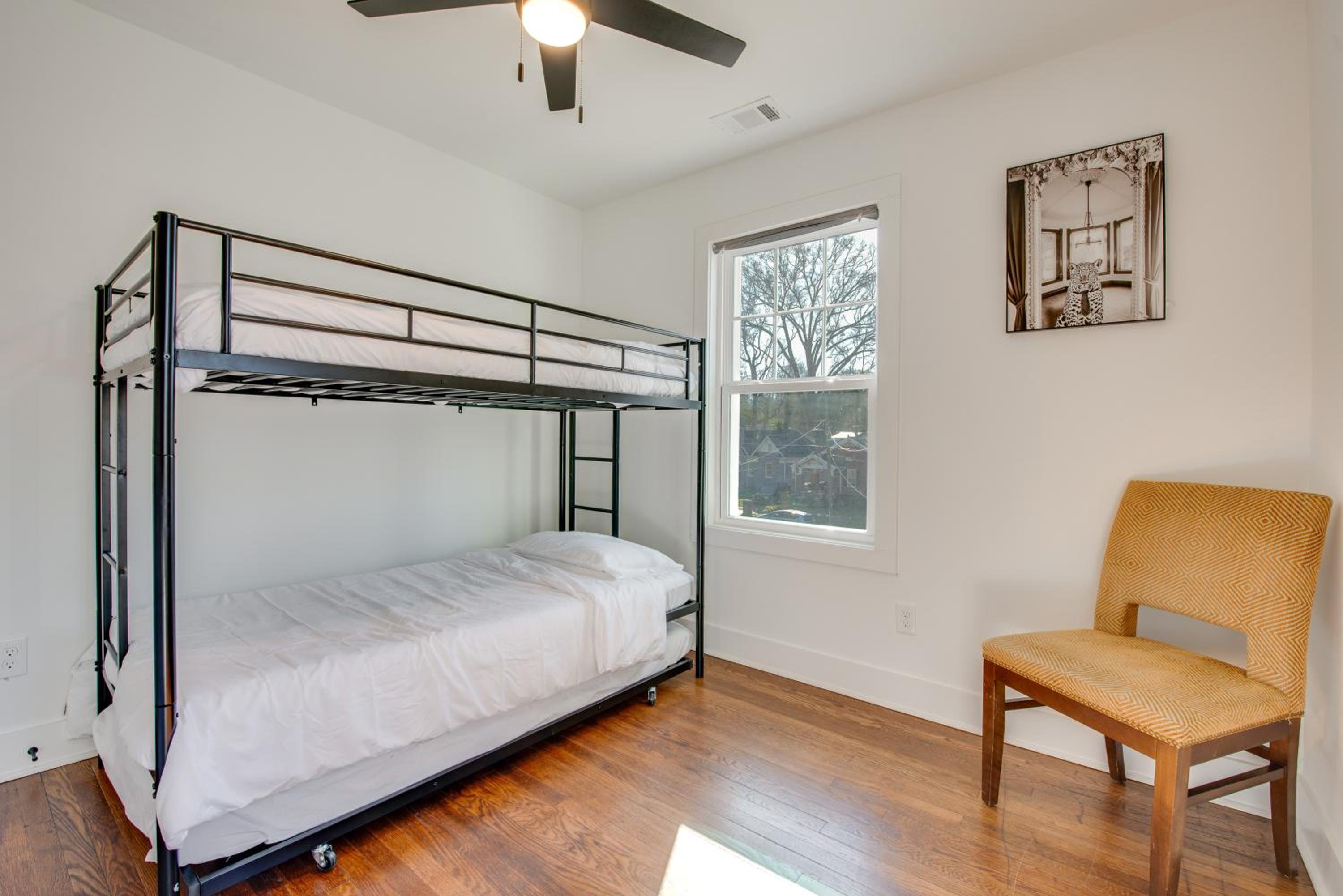 Fully Updated! 3,000-Sq-Ft ATL Home 4 Mi to Dtwn