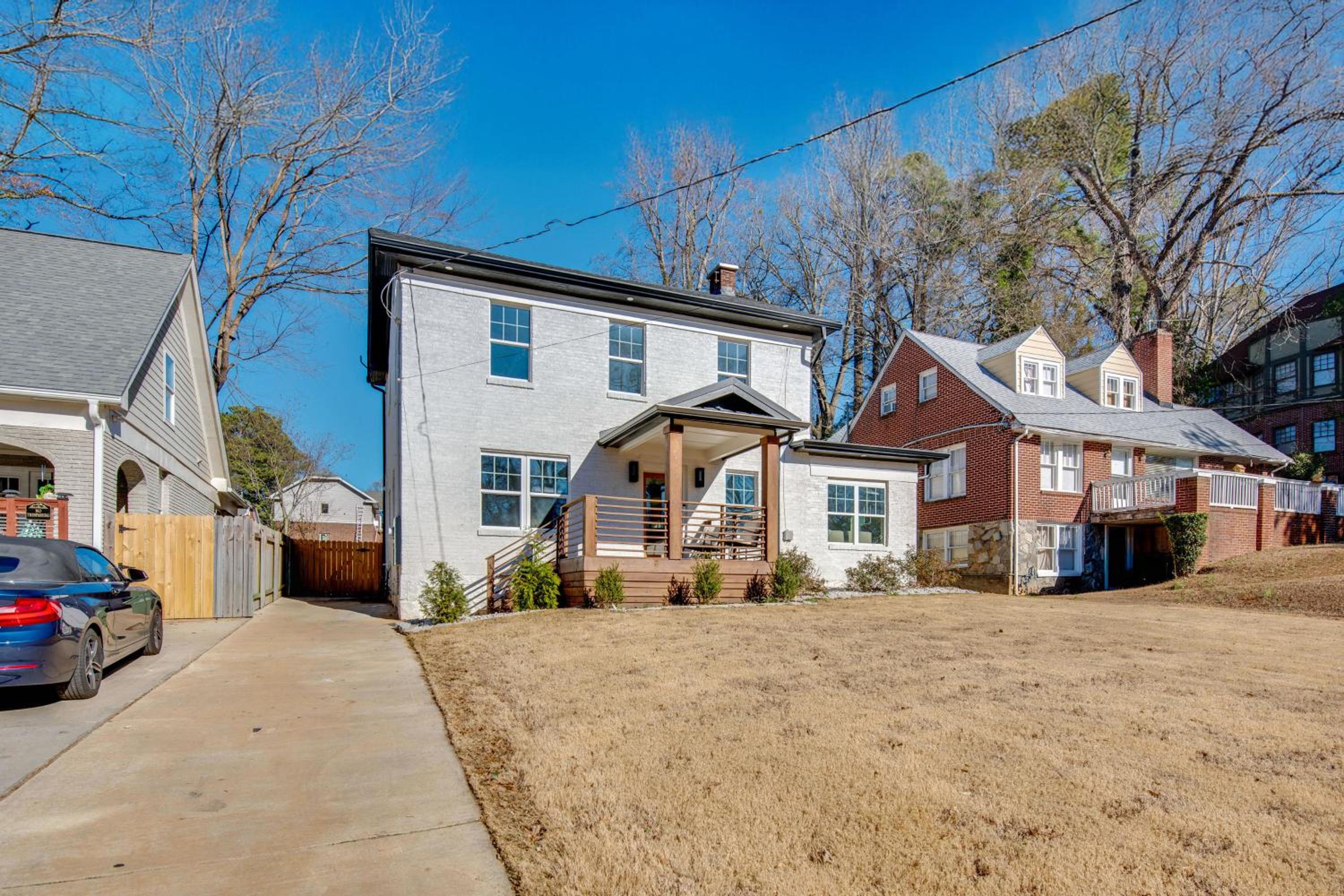 Fully Updated! 3,000-Sq-Ft ATL Home 4 Mi to Dtwn