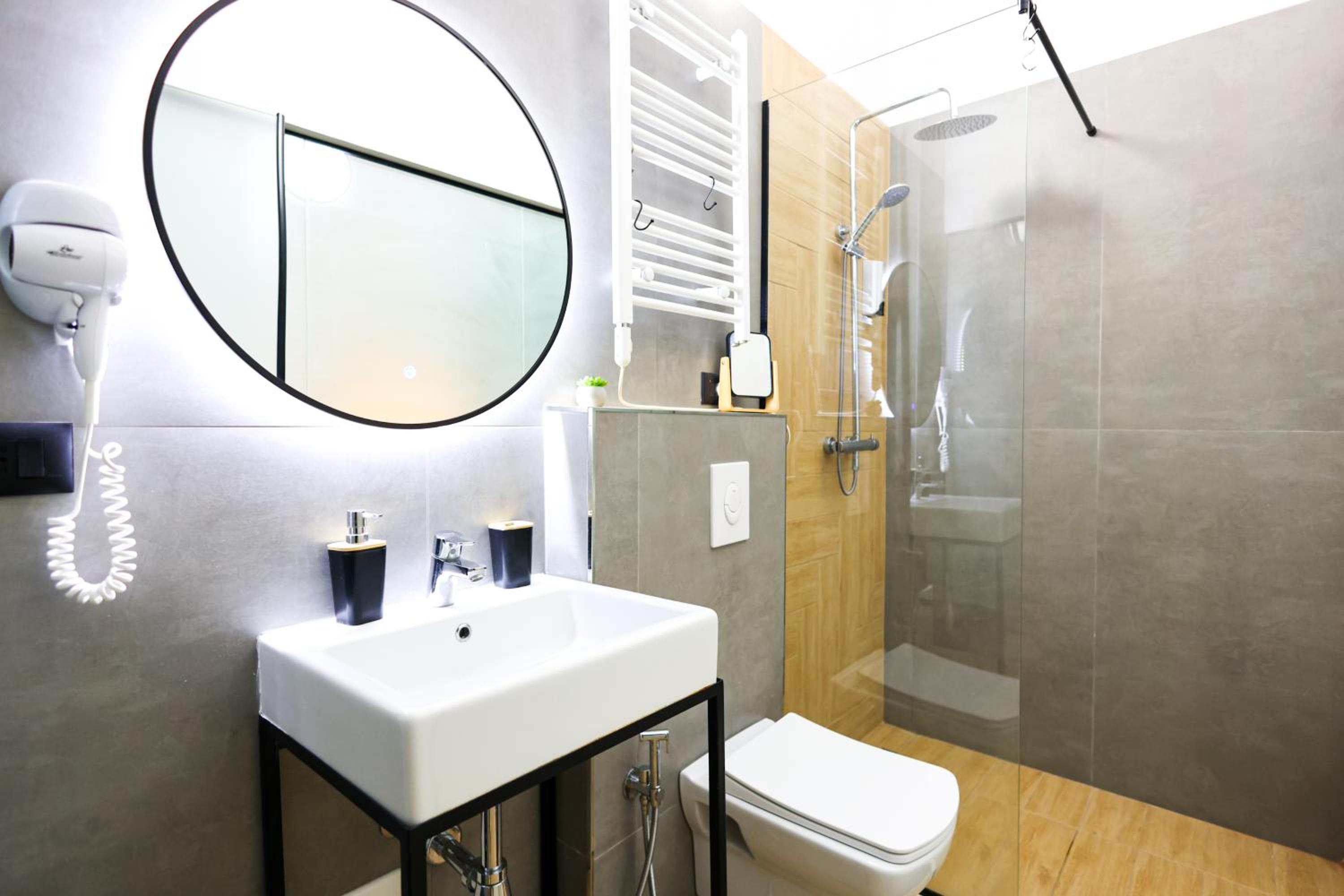 Grandstay Central