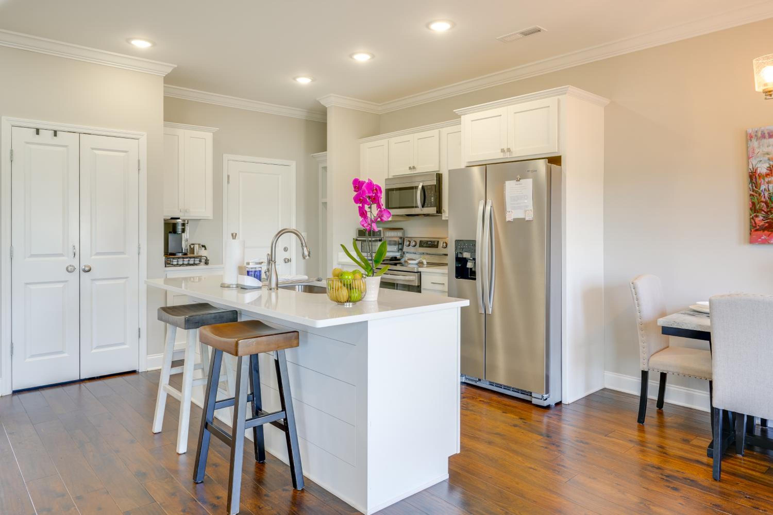 4 Mi to Lee University Peaceful Townhome with Patio