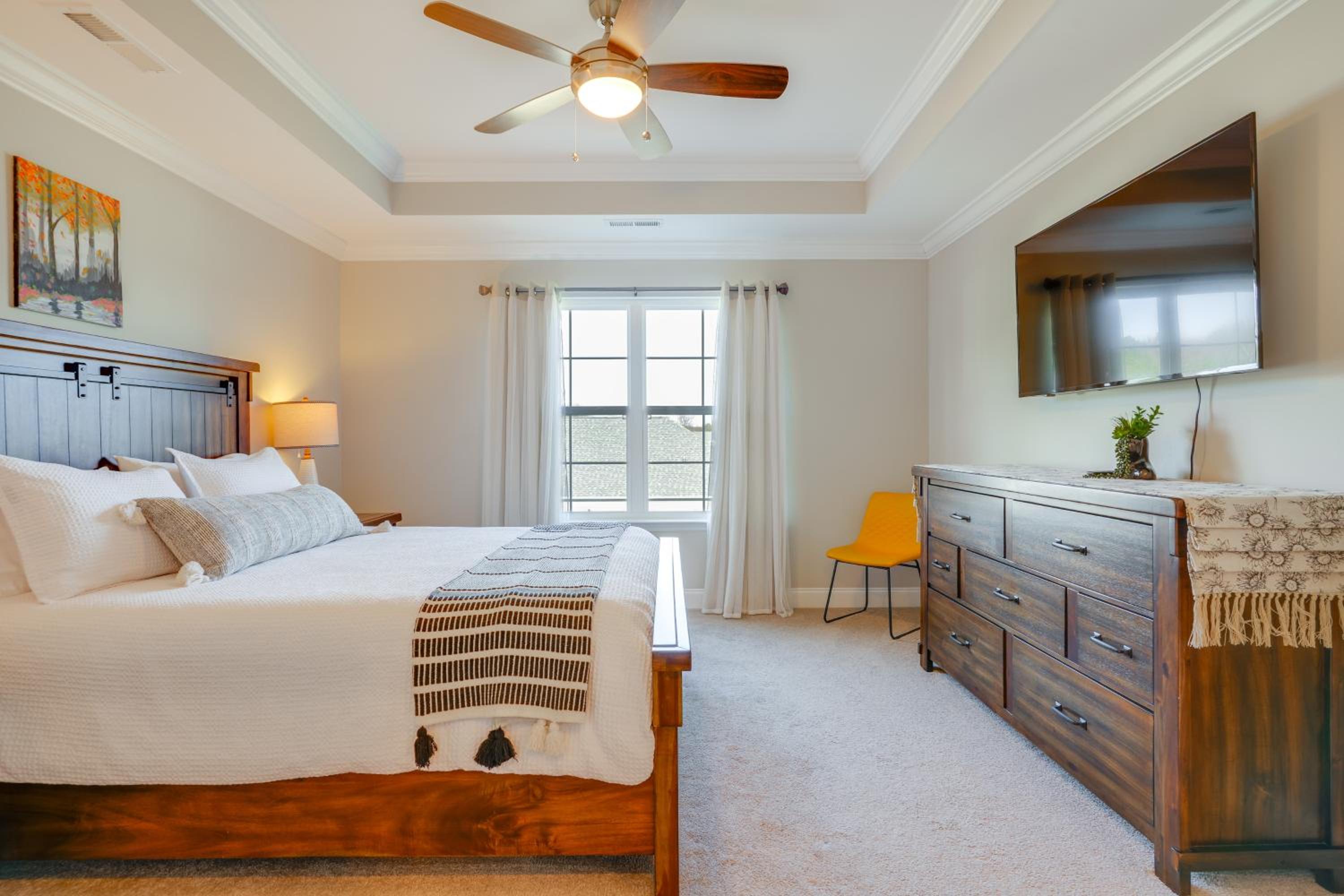 4 Mi to Lee University Peaceful Townhome with Patio