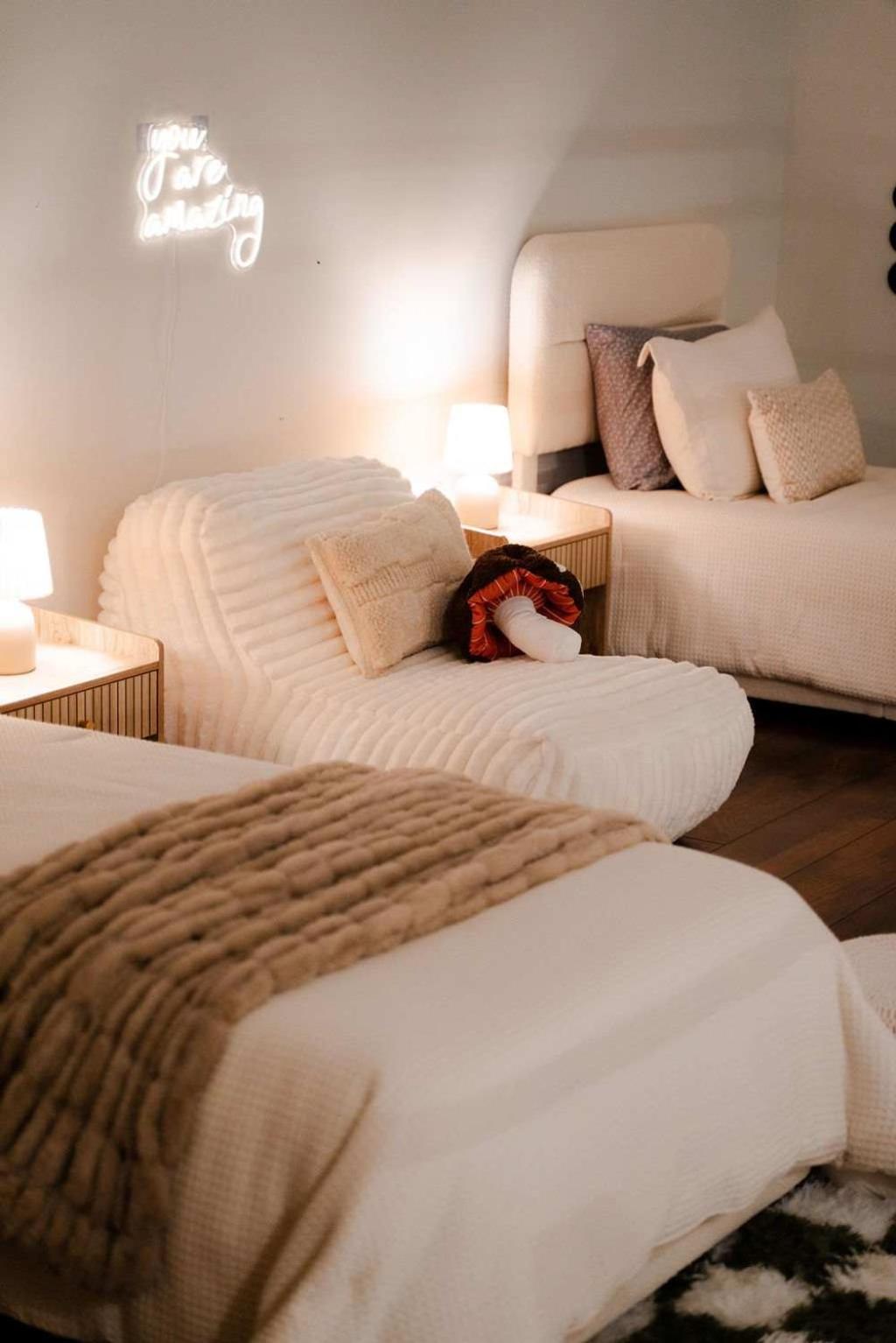 The 312 House| A Boho Retreat| Hocking Hills