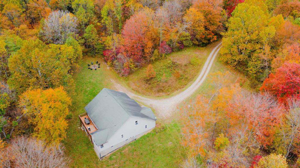 The 312 House| A Boho Retreat| Hocking Hills