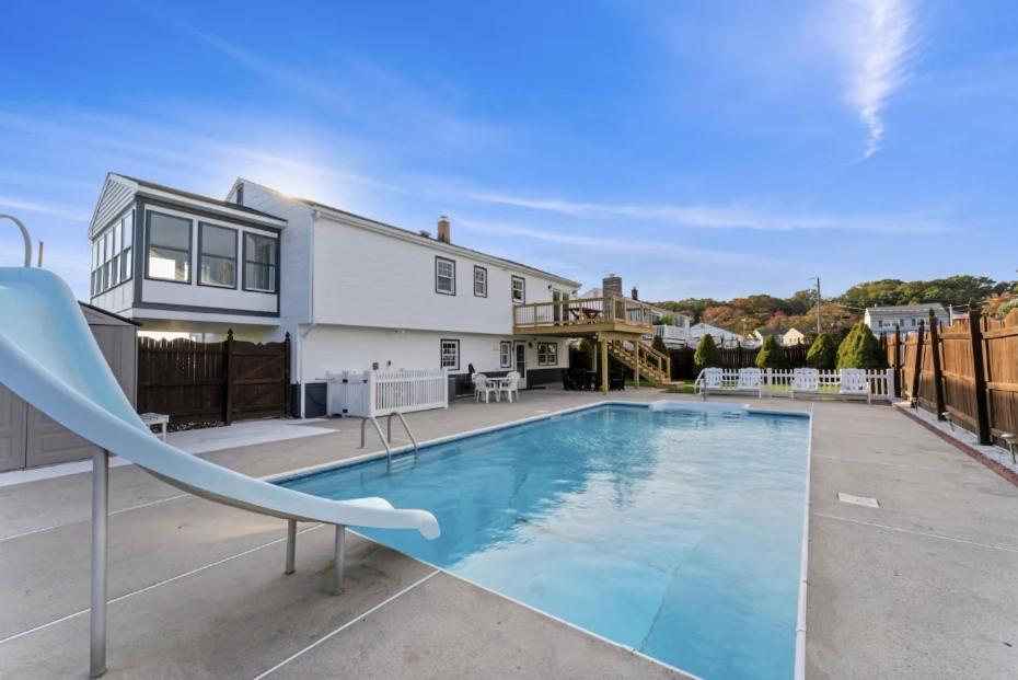 Neptune City 4BR | Private Pool + Sunset Views