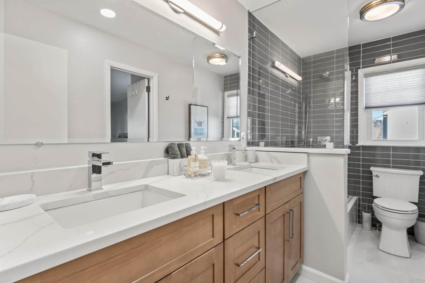 Neptune City 4BR | Private Pool + Sunset Views