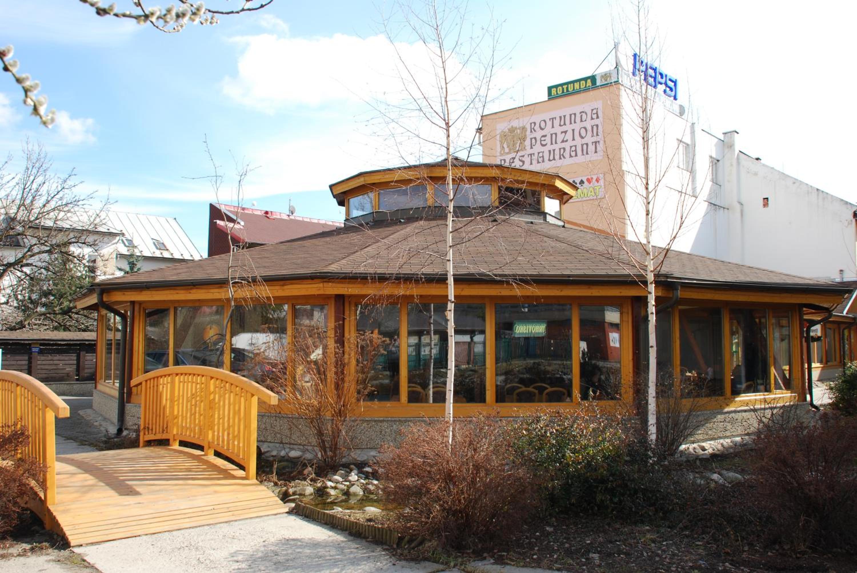 Hotel Penzion Rotunda