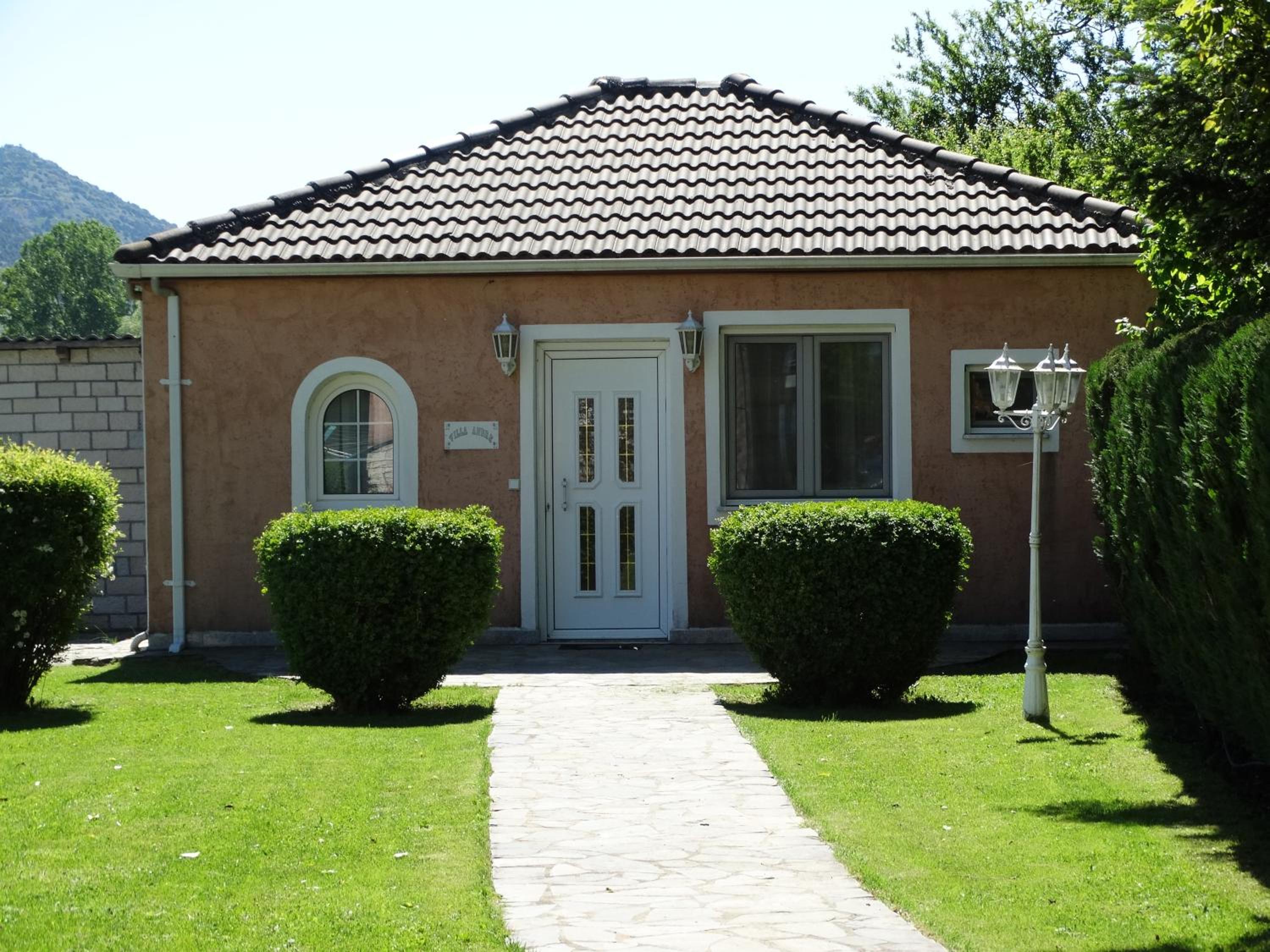 Photo 43