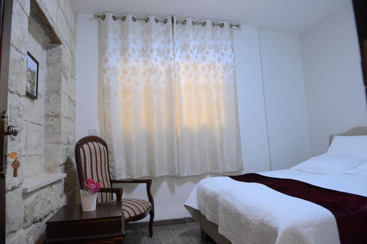 Mensa Christi Guesthouse