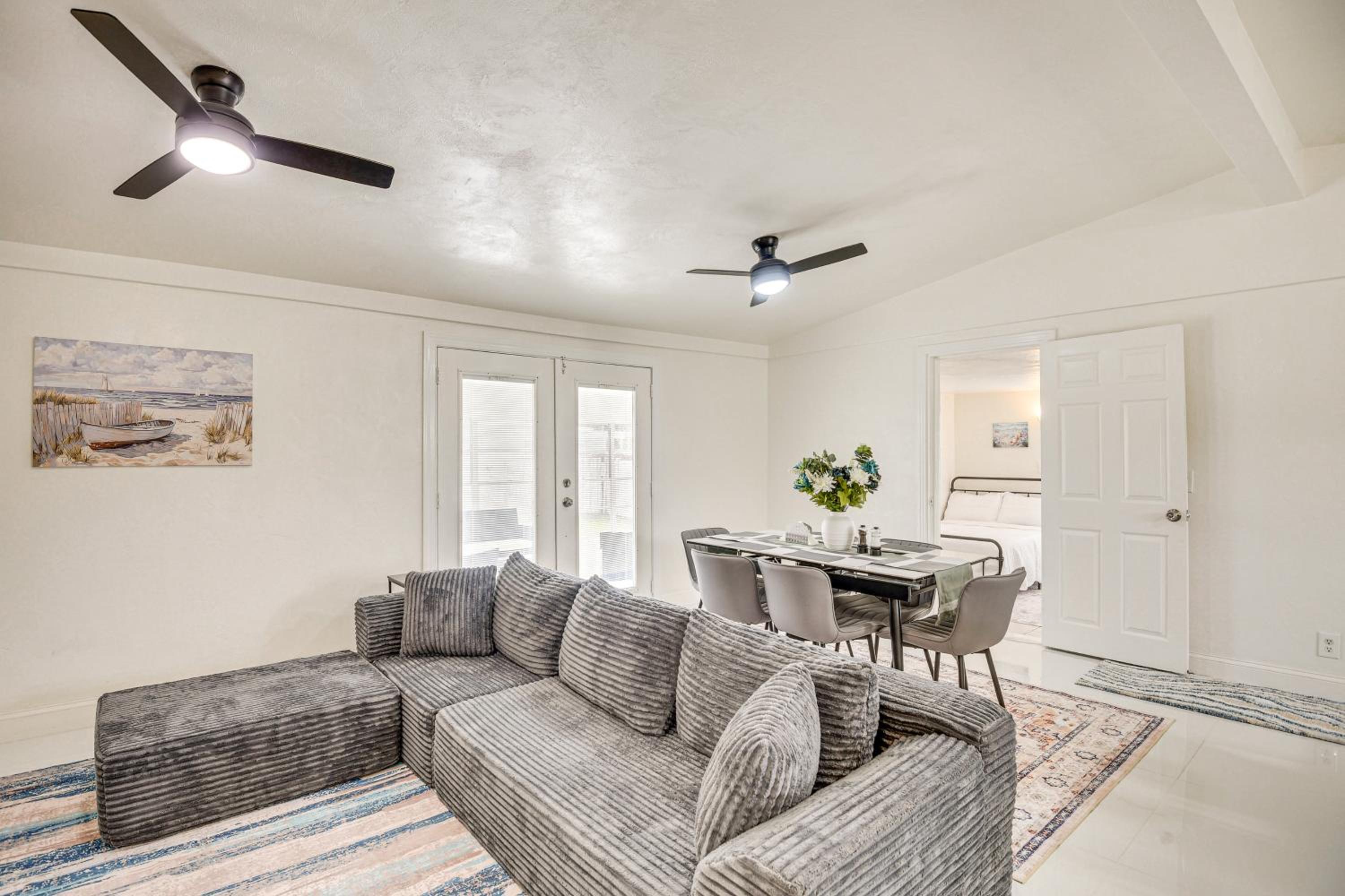 Walk to Romano Beachfront Park Airy Home with Yard