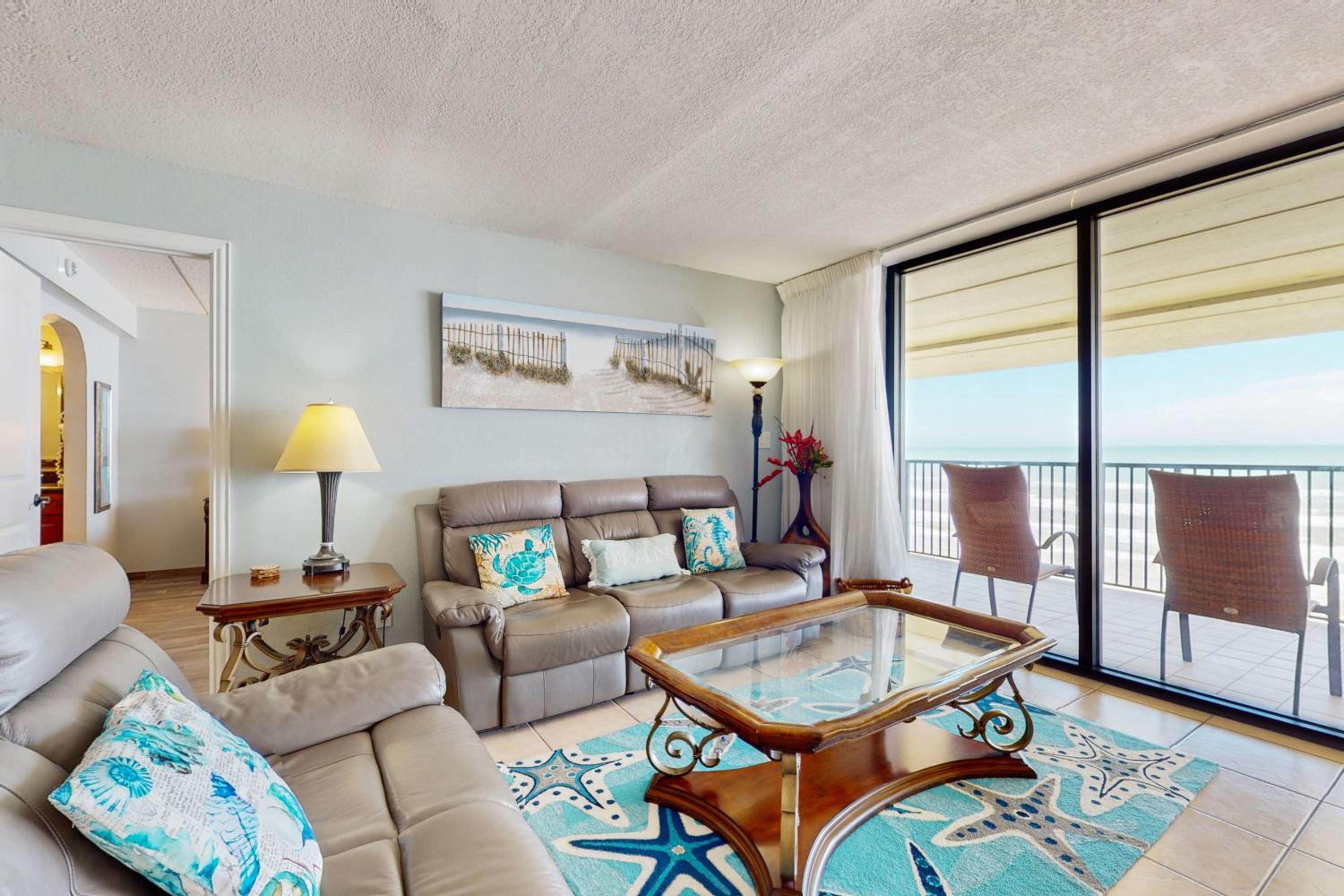 Walkable, All-Suite 3BR Suntide III - Unit 1003