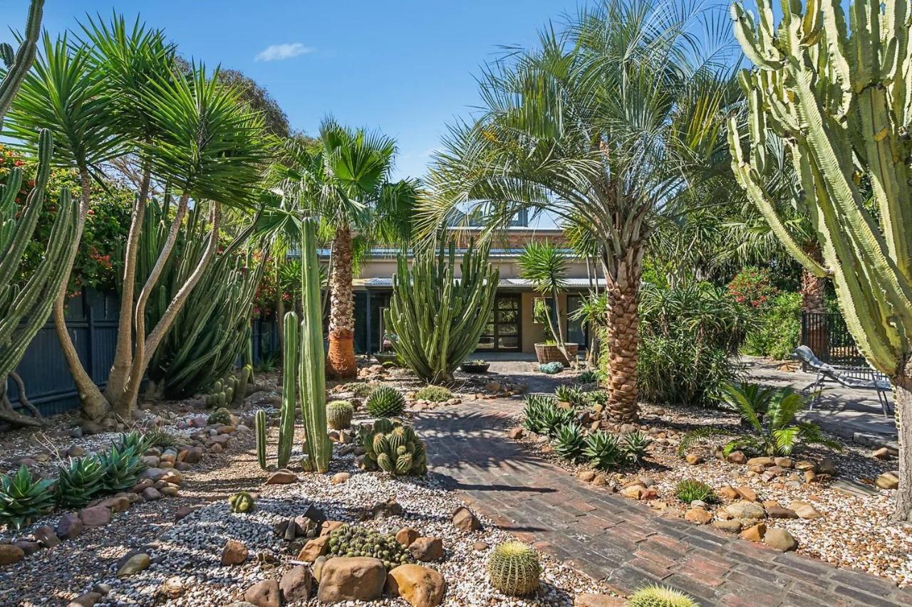Palm Springs Retreat Hunter Valley