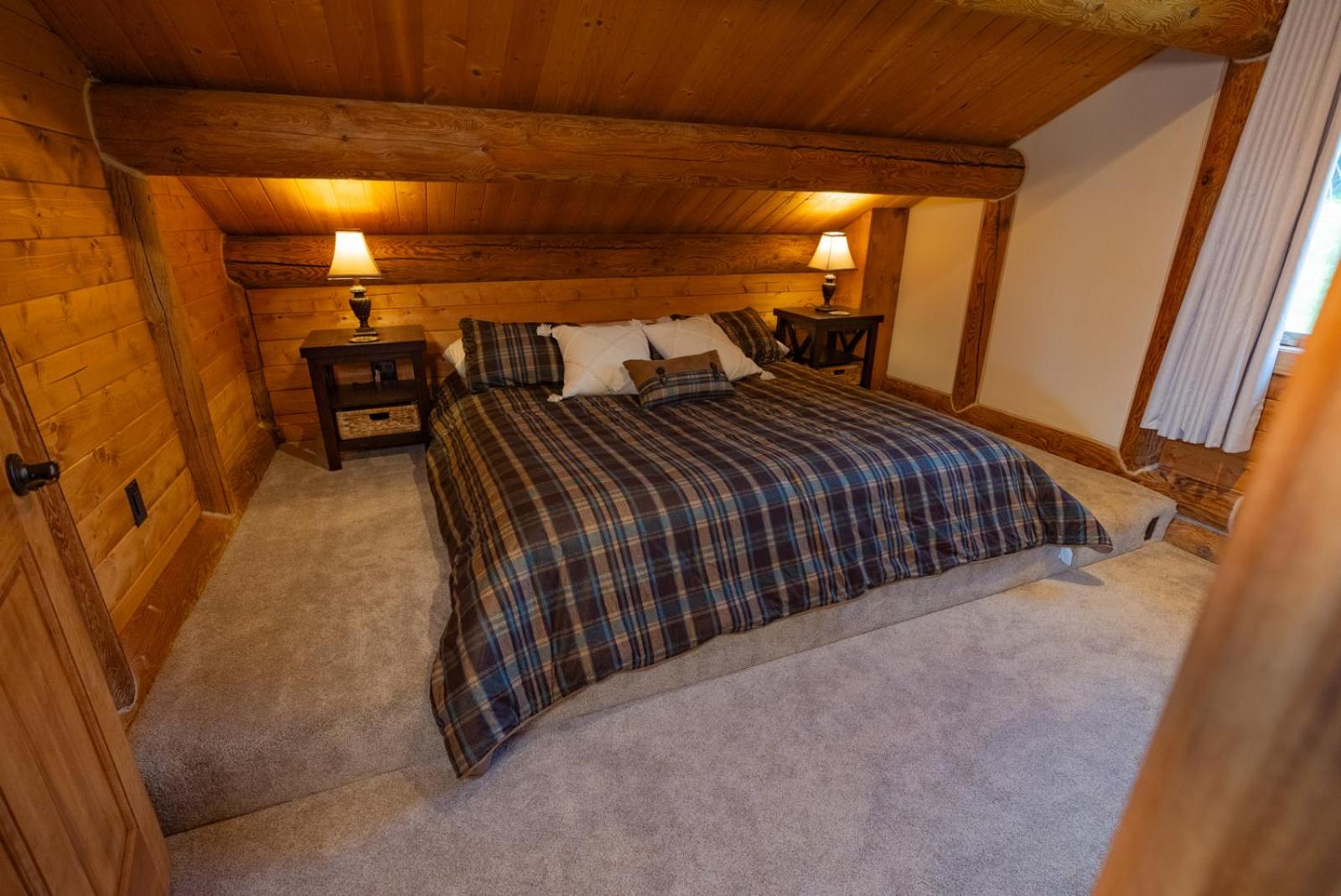 Destination Alaska Lodging