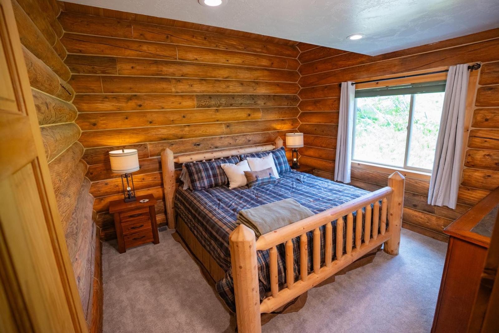 Destination Alaska Lodging