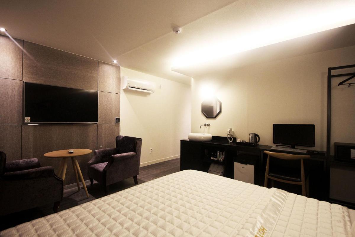 MU Hotel