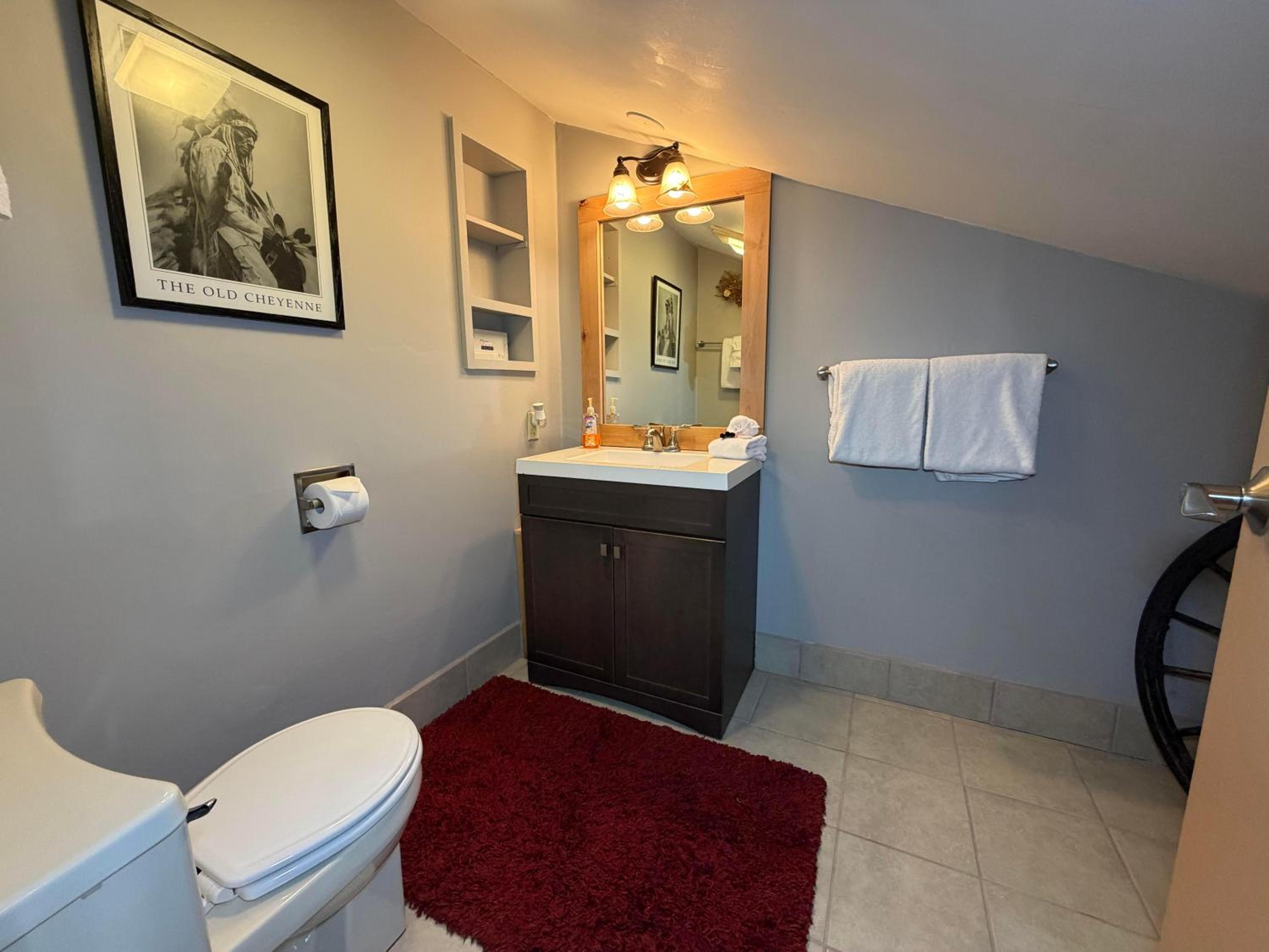Wild Irishman 2 bed 1 and half bath WIGK