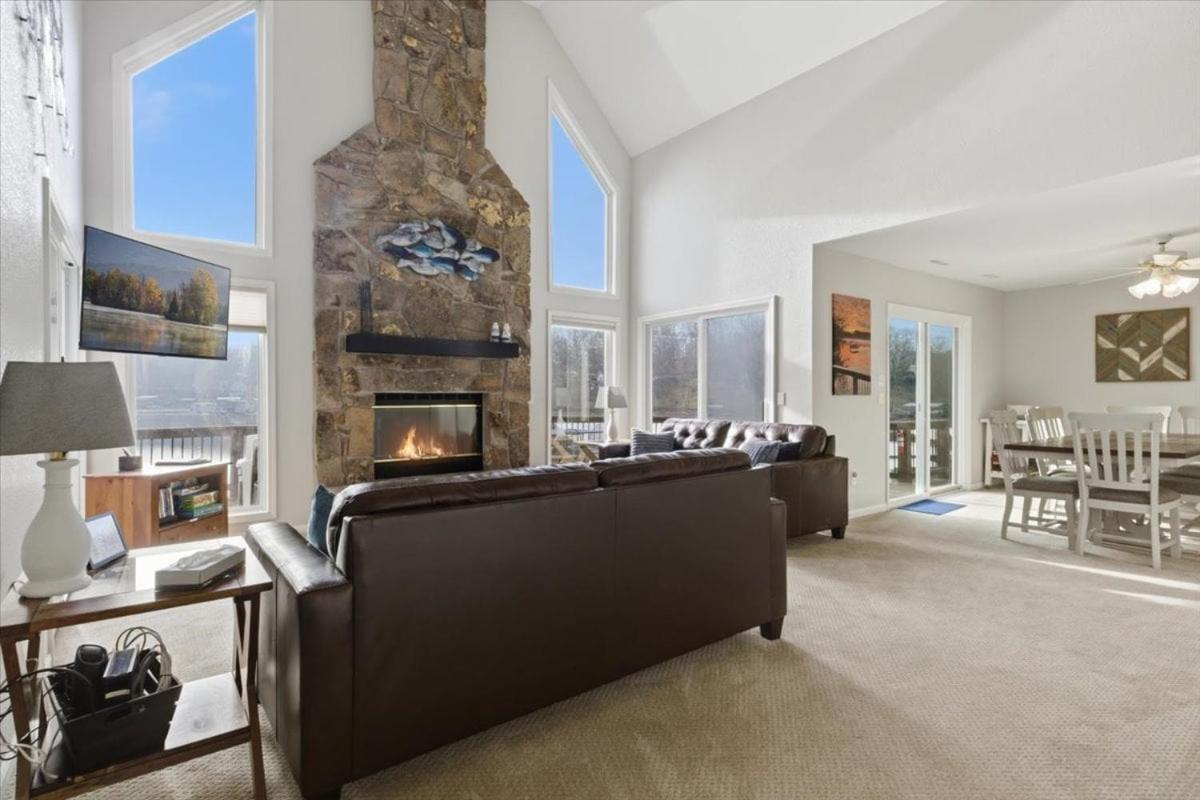 Expansive Deck, Beautiful Views, Private Dock & Boat Slip