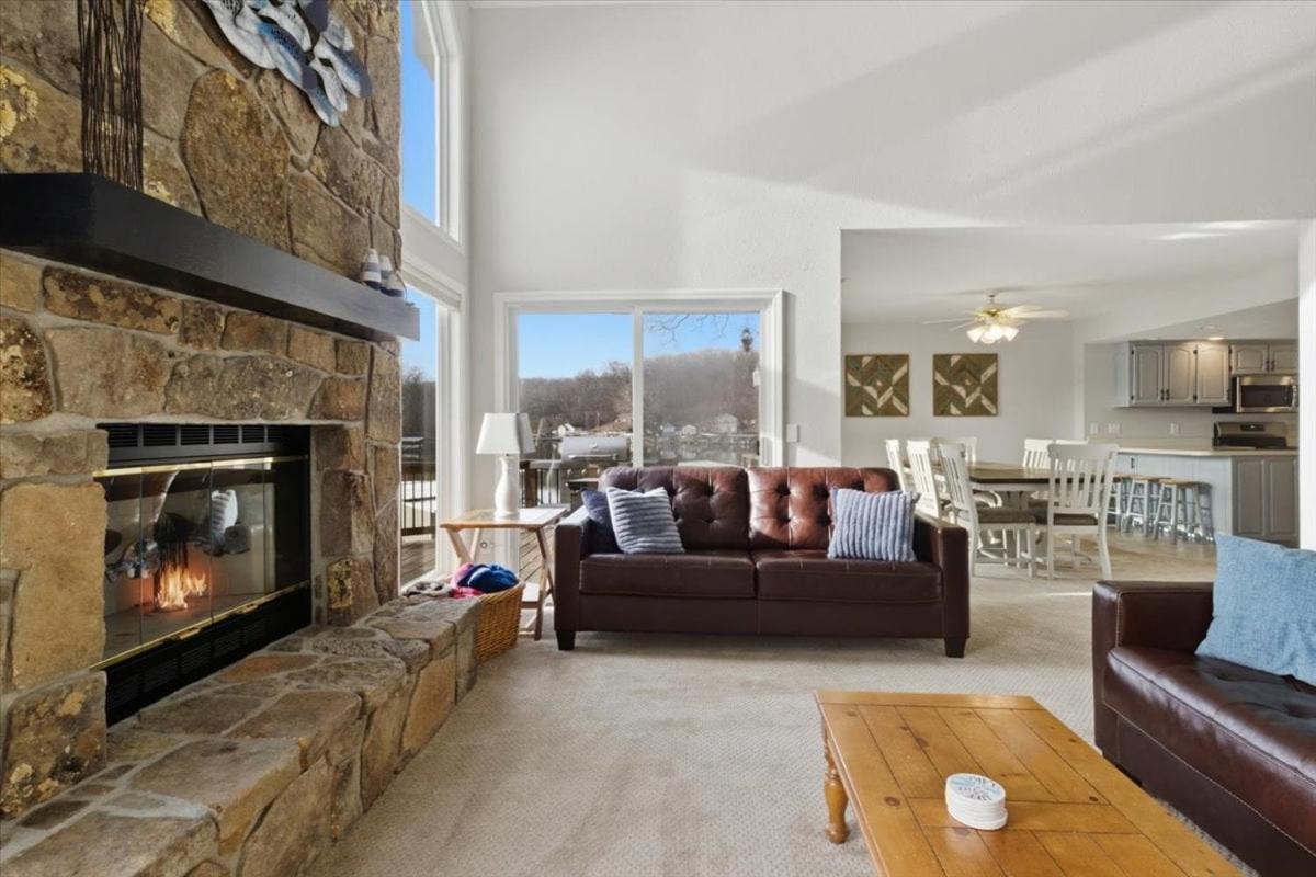 Expansive Deck, Beautiful Views, Private Dock & Boat Slip