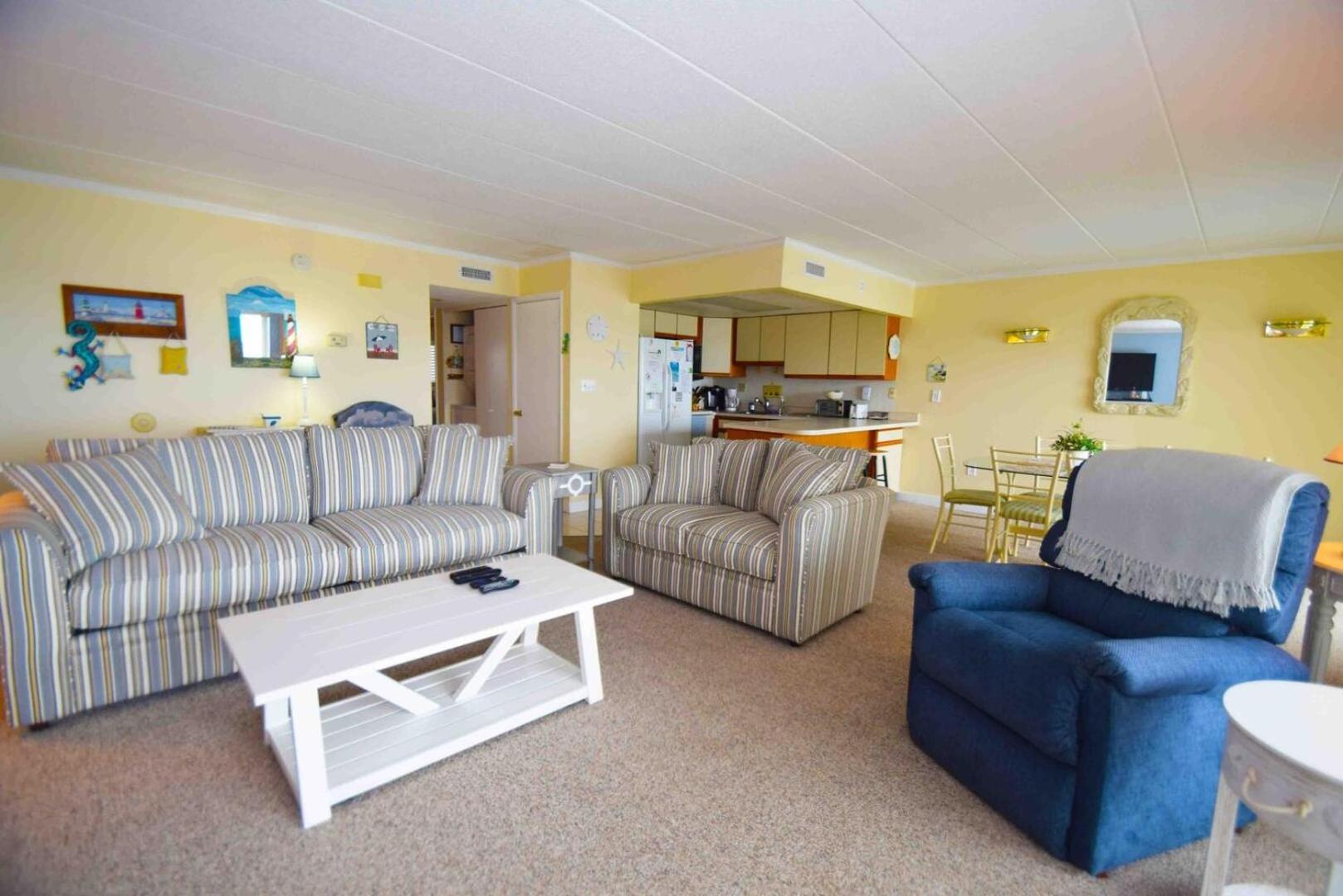 Harbour Island 302L condo