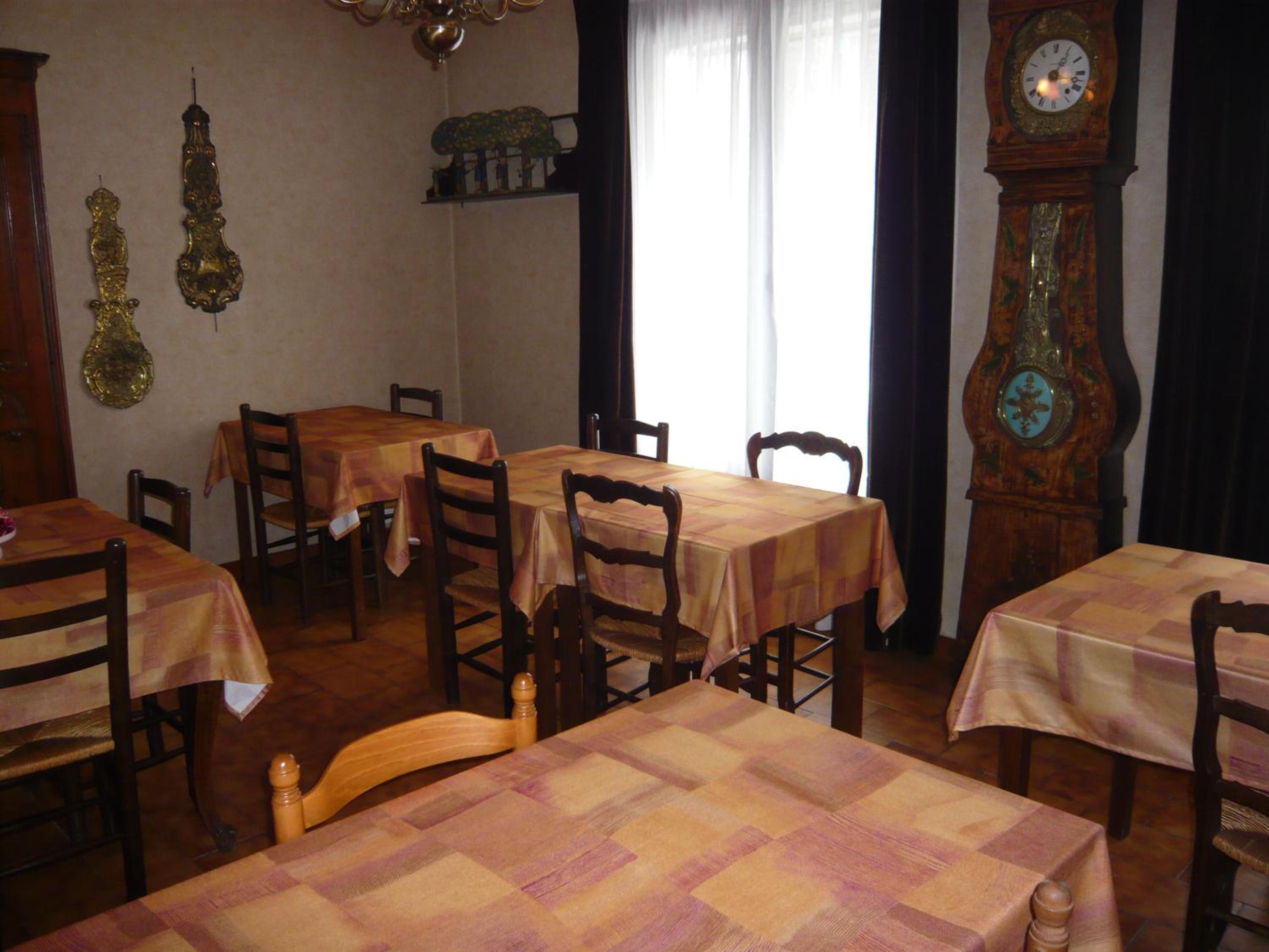 Le Blanc-Mesnil Vacations - Cit'Hotel Aero-Hotel - Property Image 5
