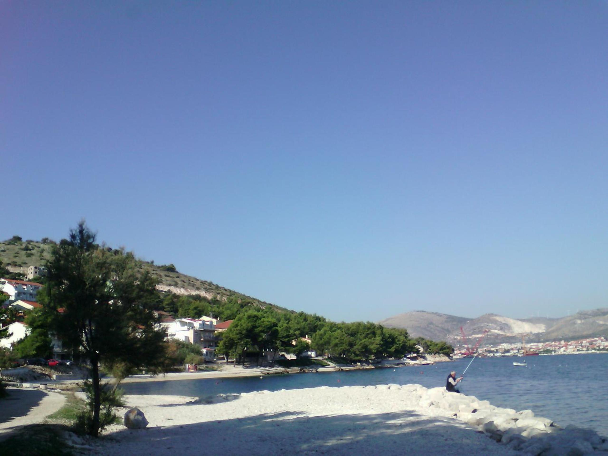 Photo 48